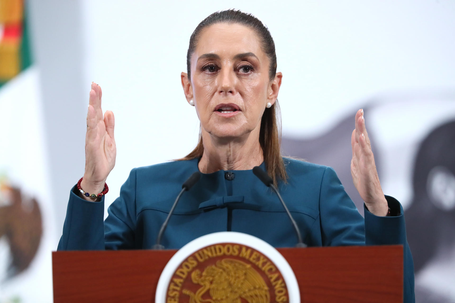 Sheinbaum destaca que DEA puso al mismo nivel al ‘Mayo’ Zambada y a García Luna