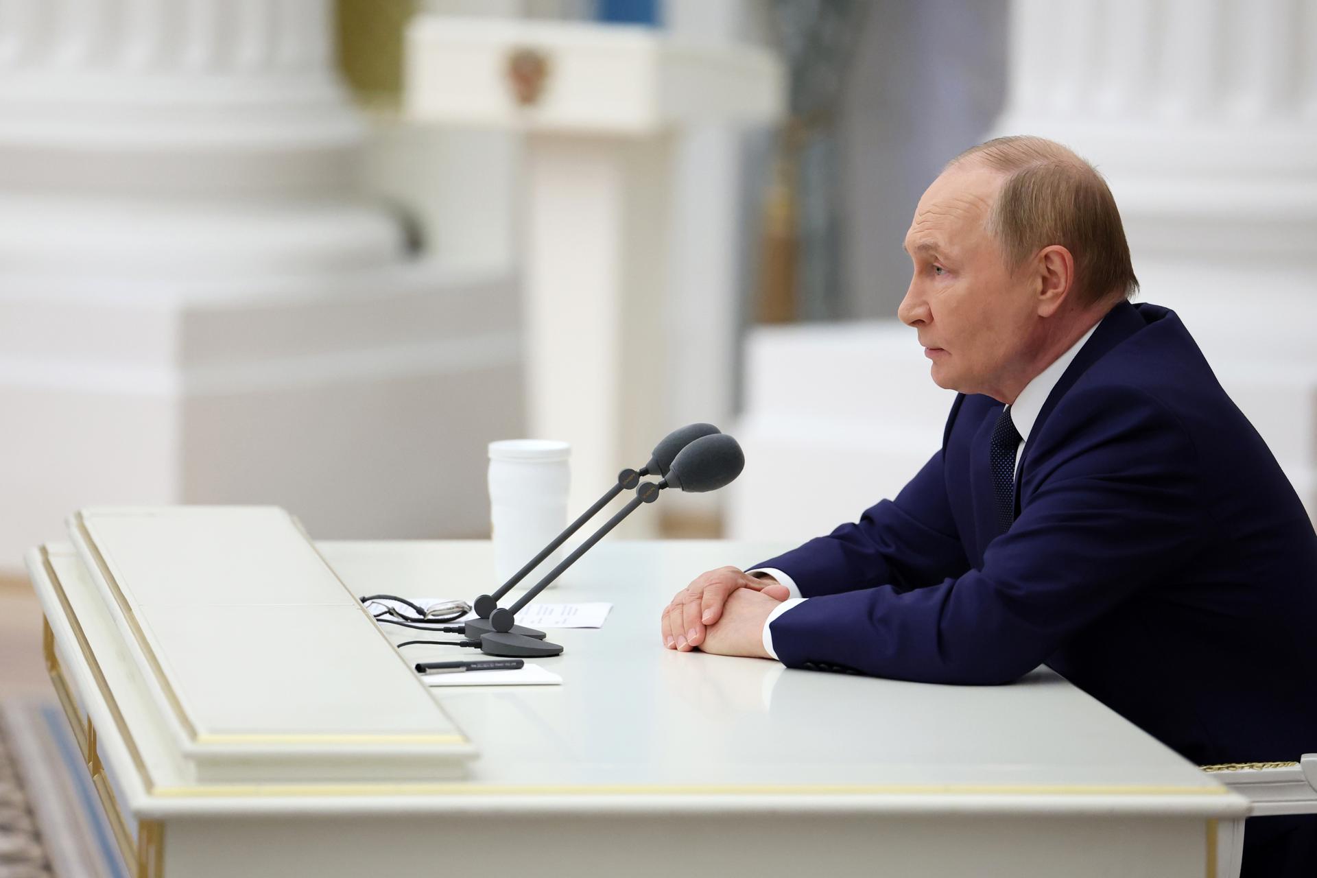 Putin alaba los “sinceros esfuerzos” de EE.UU. para poner fin a combates en Ucrania