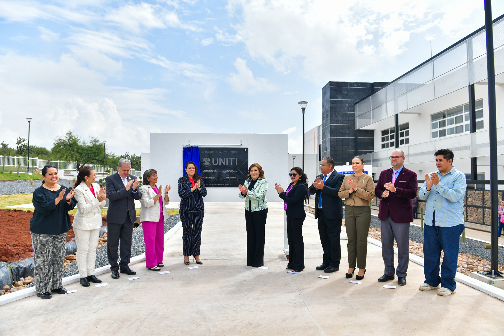 Inaugura Tere Jiménez la Universidad Intercultural para la Igualdad, única con becas del cien por ciento y guardería para niños y adultos mayores