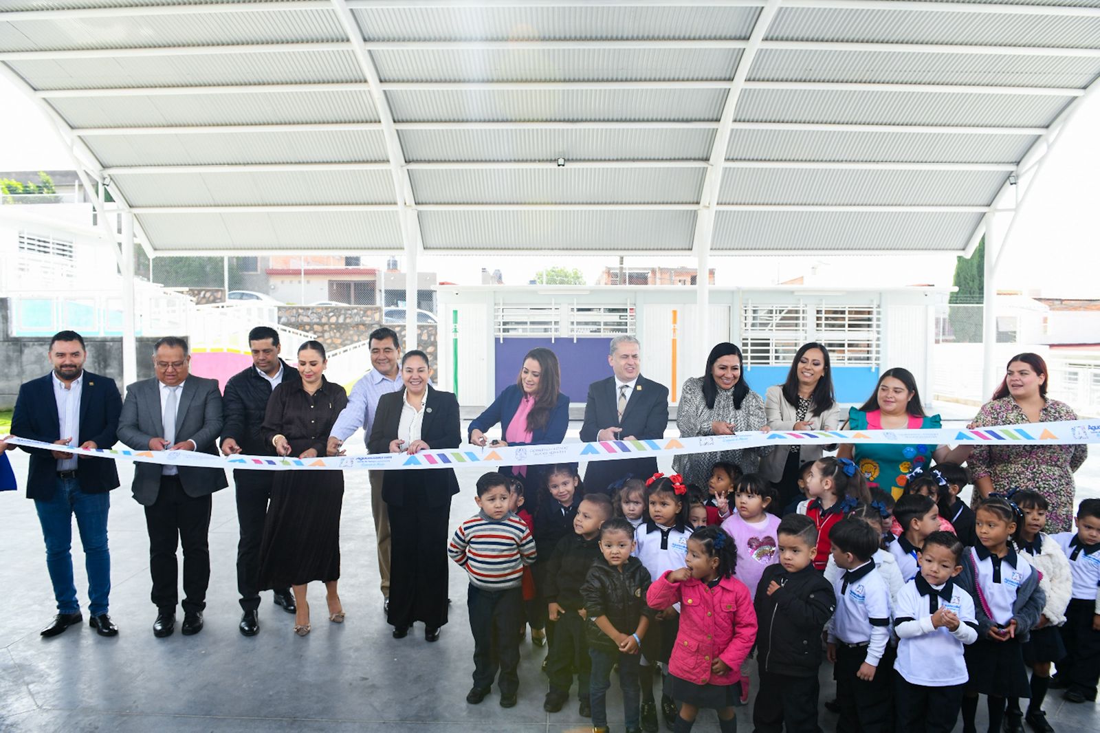 Tere Jiménez arranca el ciclo escolar con la entrega de nueva primaria y jardín de niños en Lomas de San Jorge
