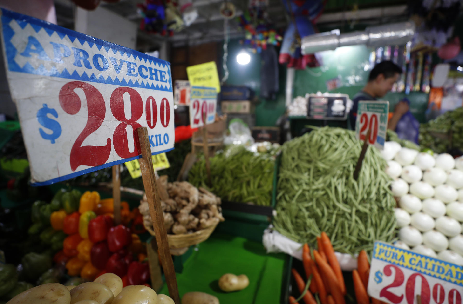Inflación en México acelara a 3.57 por ciento durante agosto