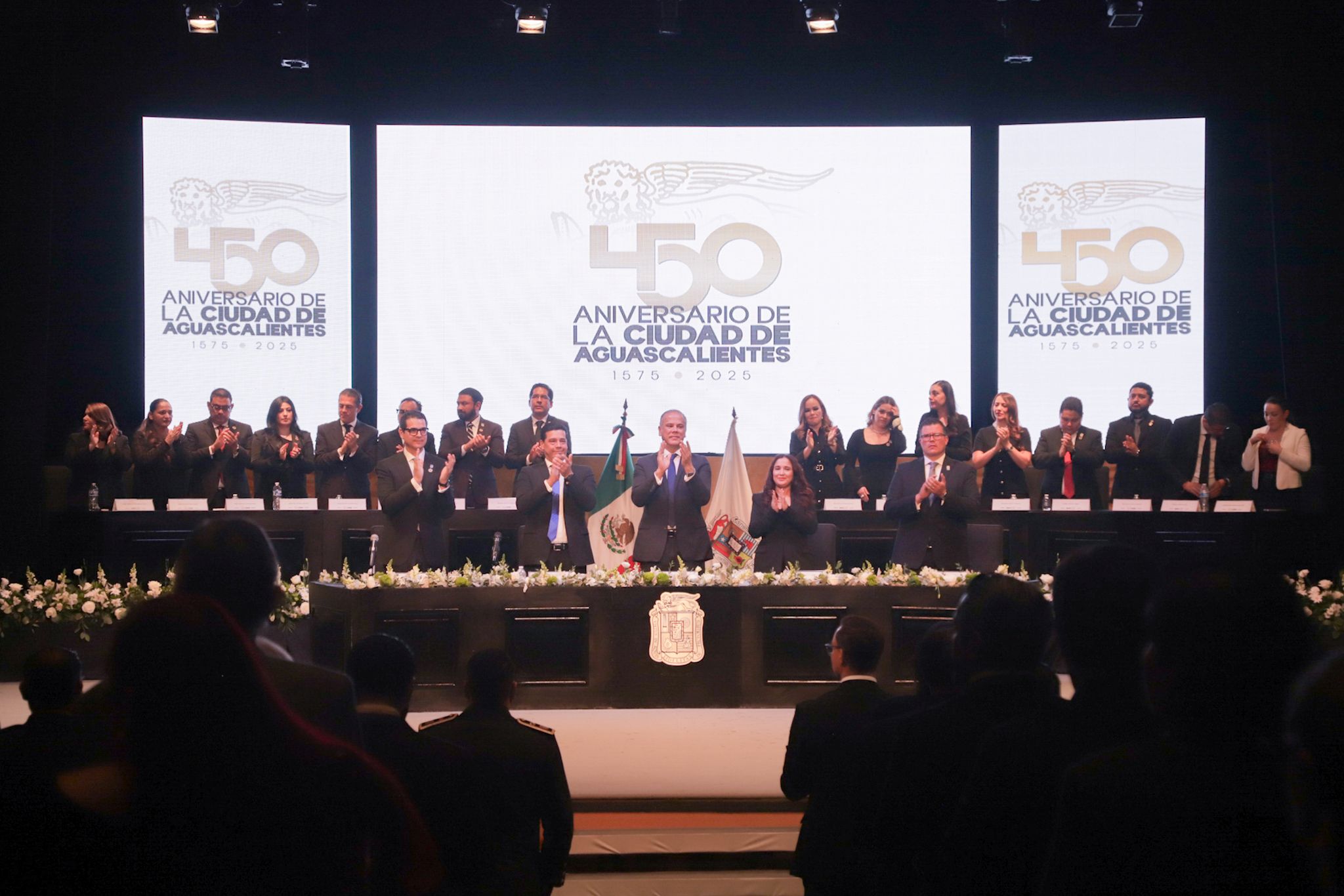 Enaltece Leo Montañez la grandeza de Aguascalientes en el 450 Aniversario de la Fundación de la Ciudad