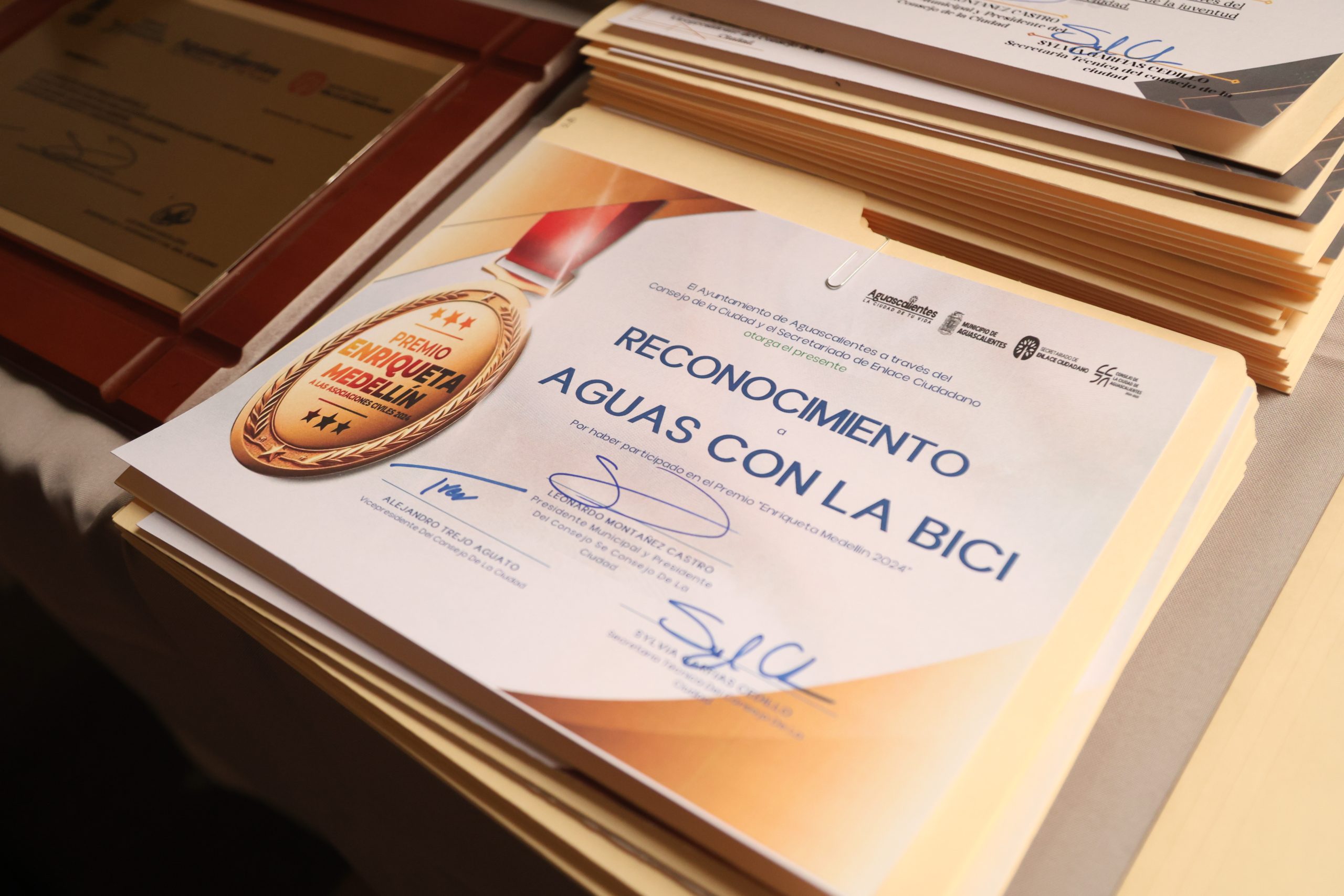 Entrega municipio reconocimientos del premio “Enriqueta Medellín” 2024
