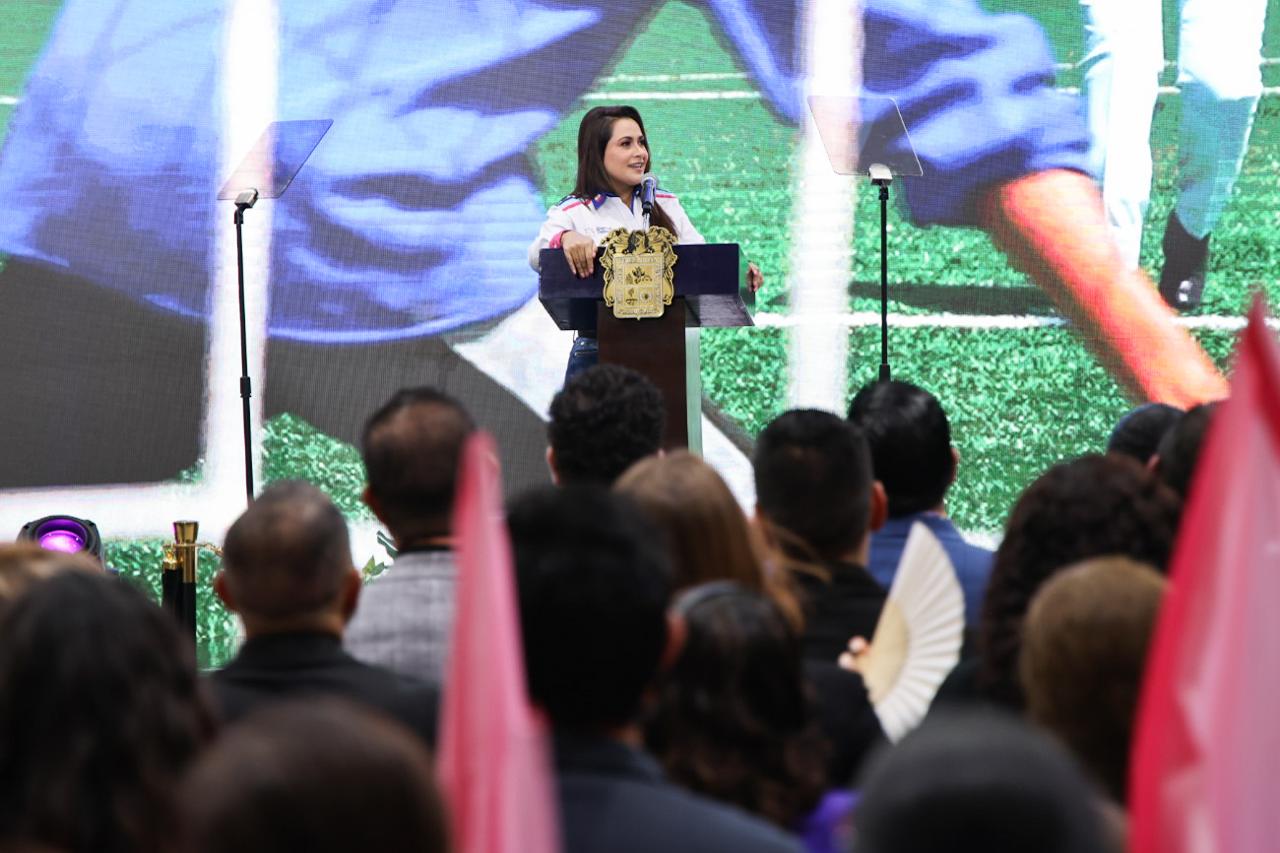 En Calvillo Tere Jiménez cierra su gira del Tercer Informe: “No hay meta que no podamos alcanzar juntos; en Aguascalientes los sueños se cumplen”