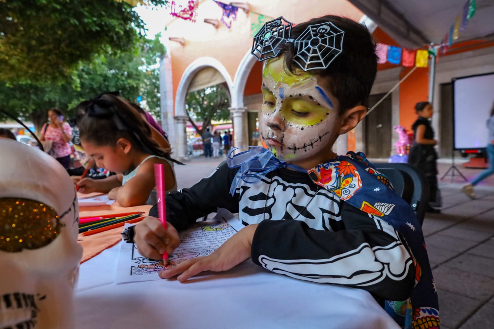 Arman Festivalito de Día de Muertos en Calvillo