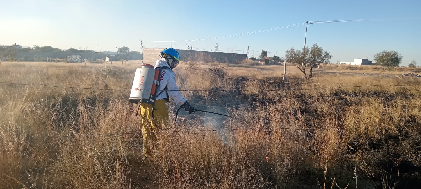 Atiende municipio aumento de incendios de pasto seco