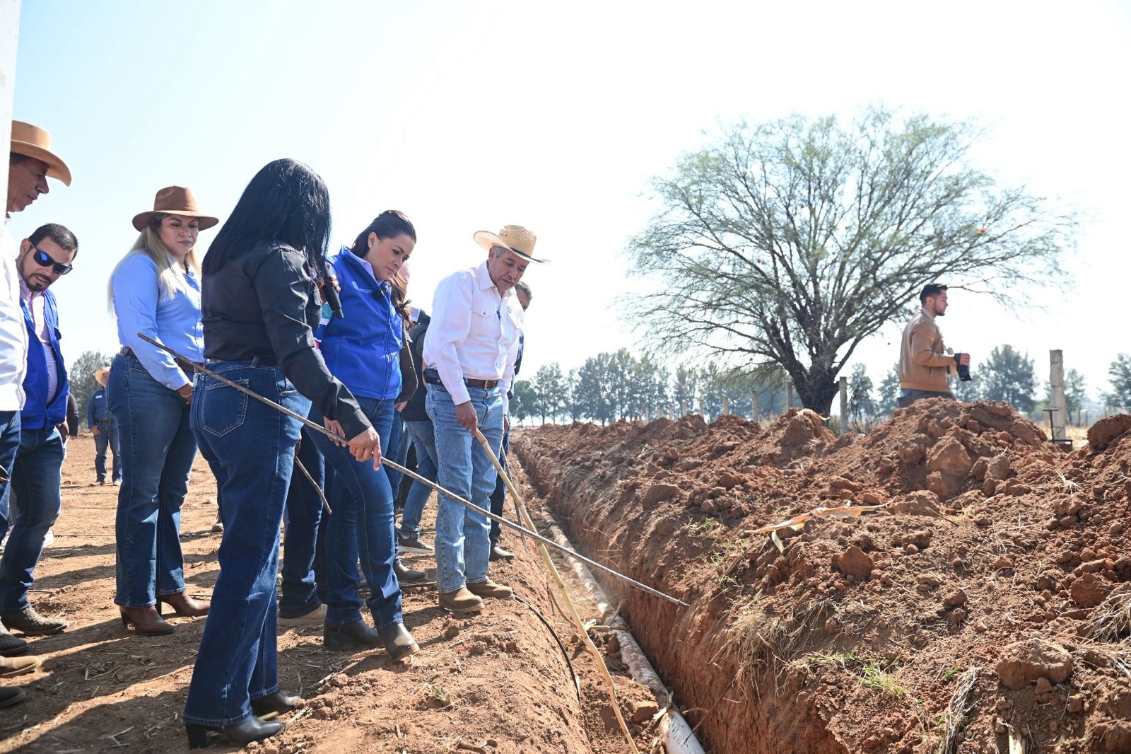 Con nueva tecnología ahorramos agua en el campo de Aguascalientes: Tere Jiménez