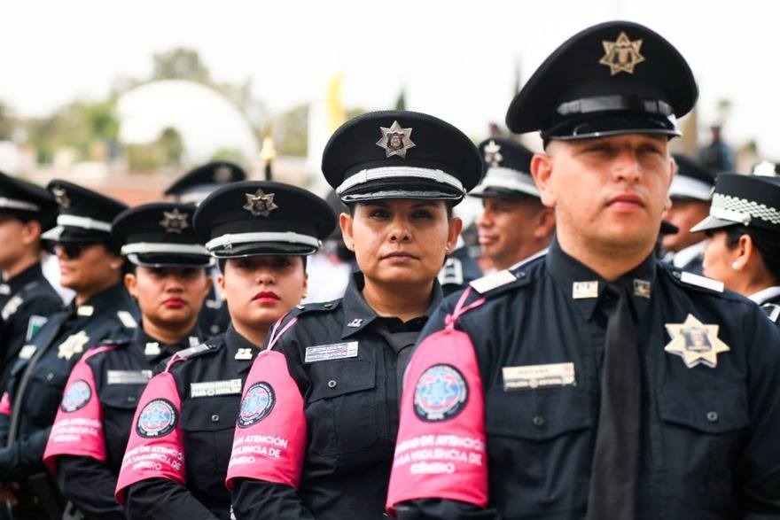 En Aguascalientes la seguridad también se construye con empatía; conoce a la policía rosa
