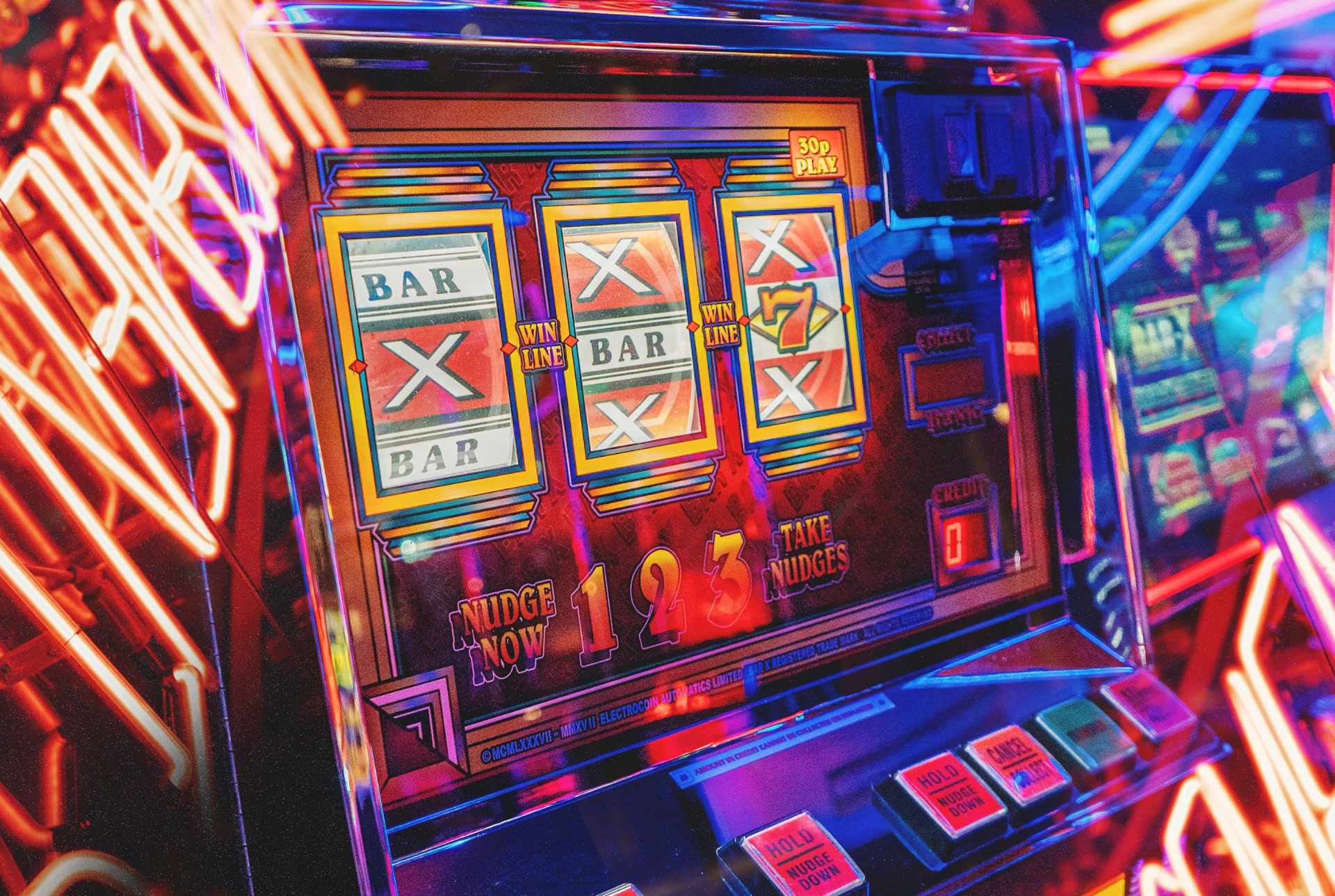 Gobierno revela detalles sobre operativo contra casinos por presunto lavado de dinero