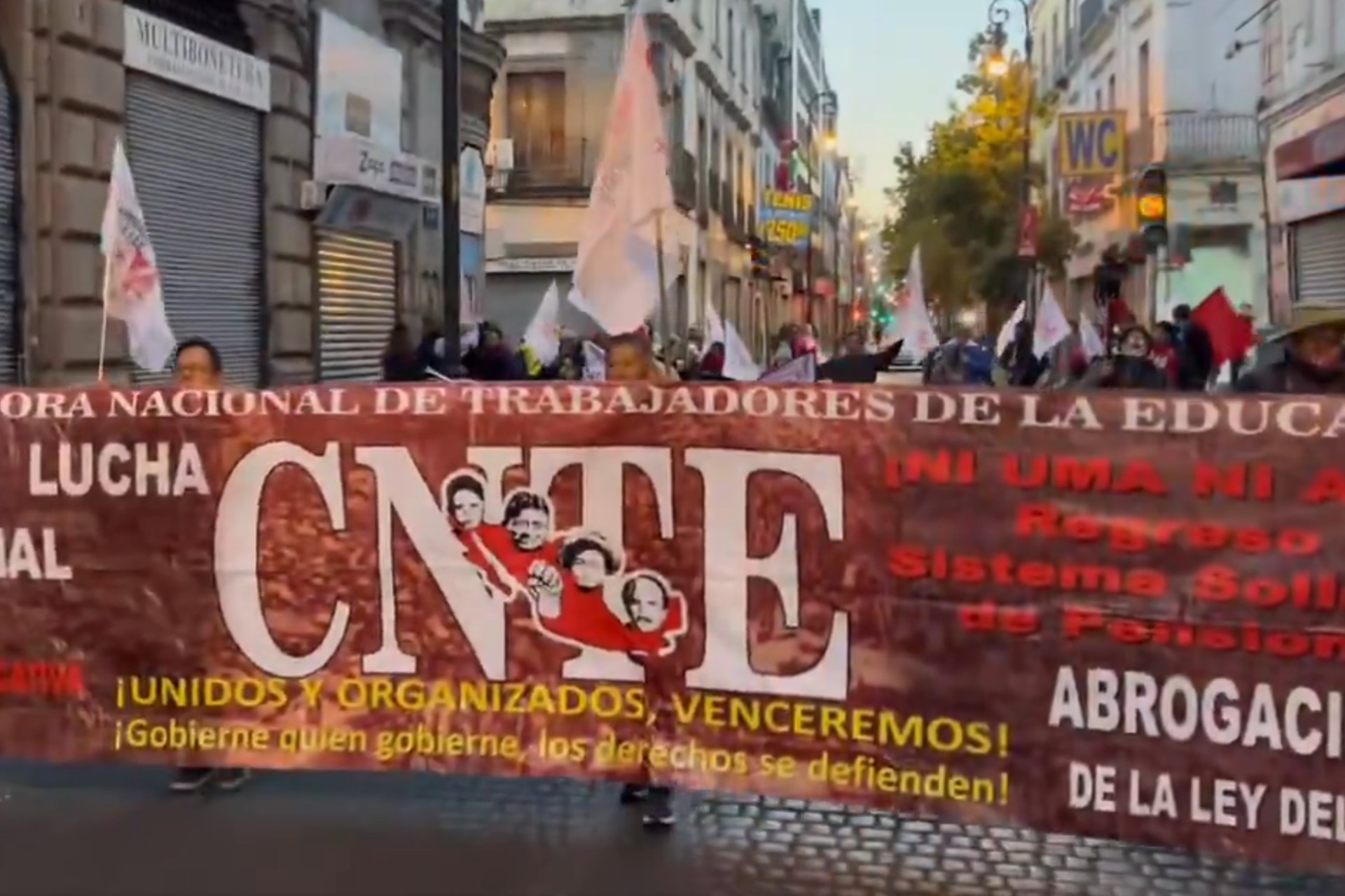 Maestros de la CNTE inician protestas en CDMX; estos son los puntos afectados