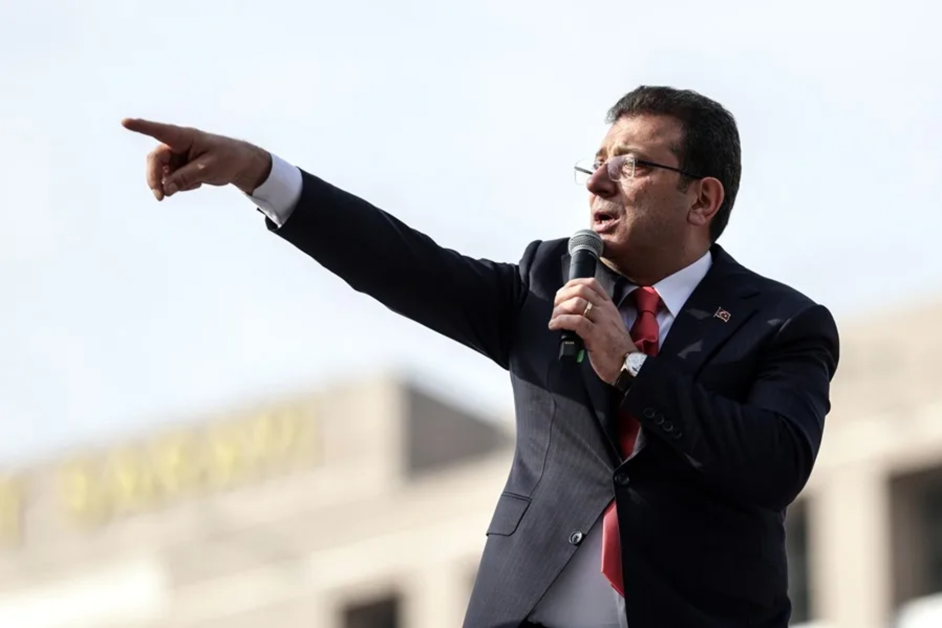 Fiscalía de Turquía pide más dos mil años de cárcel para alcalde de Estambul por presunta corrupción