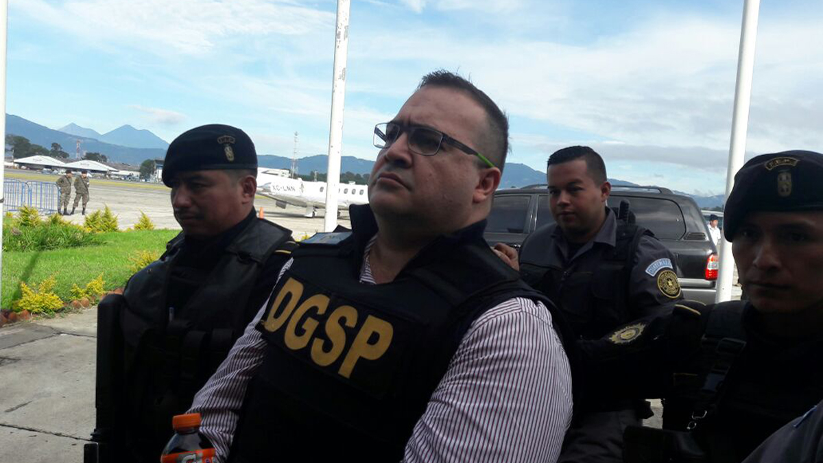 Aplazan resolución sobre liertad anticipada a Javier Duarte