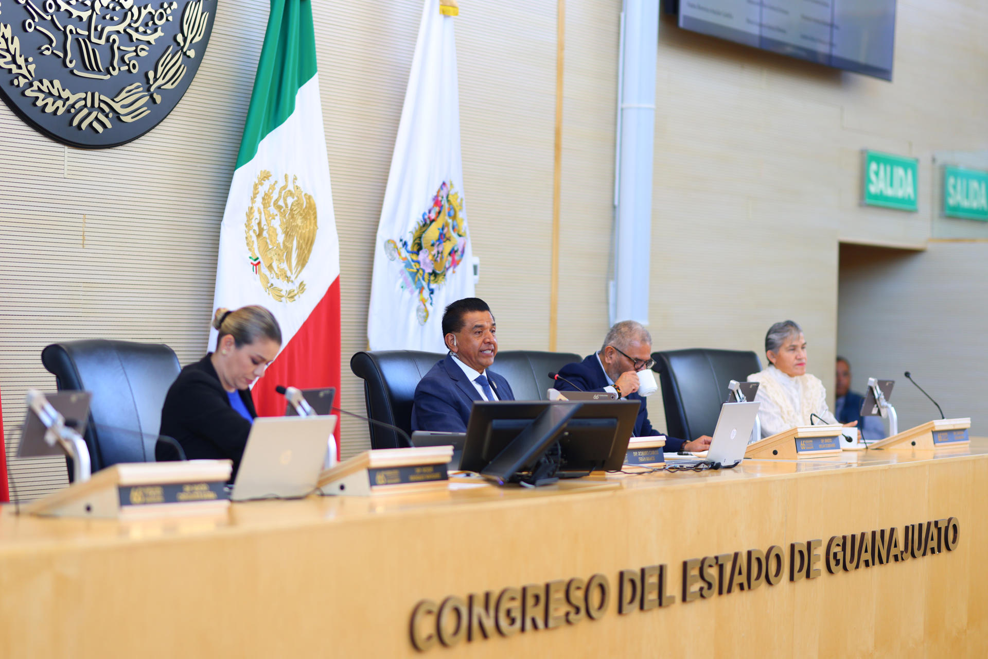 Guanajuato reconoce matrimonio igualitario y prohíbe terapias de reconversión