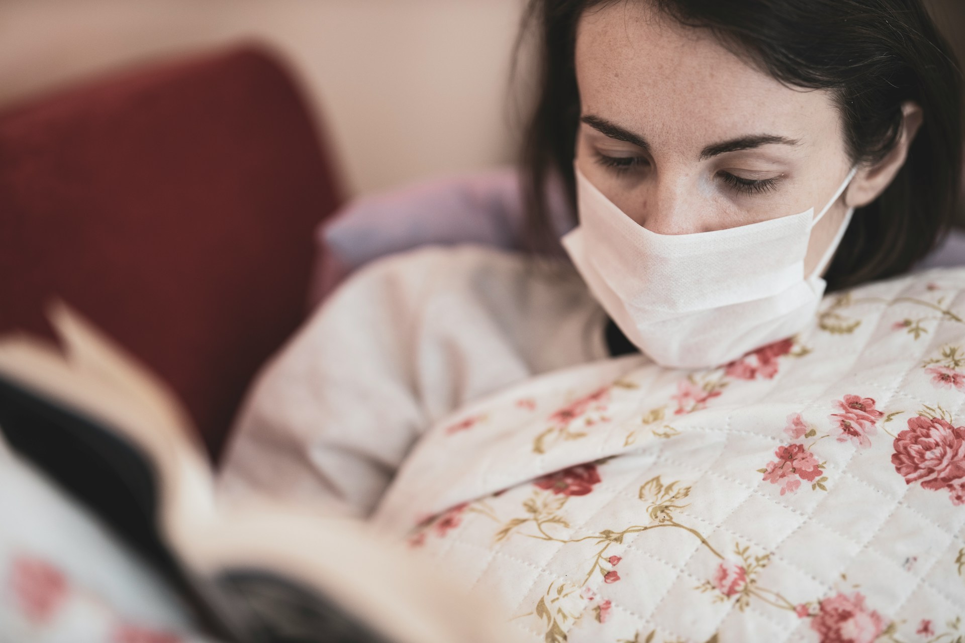 Influenza A H3N2 no es amenaza, asegura David Kershenobich; titular de Salud pidió vacunarse
