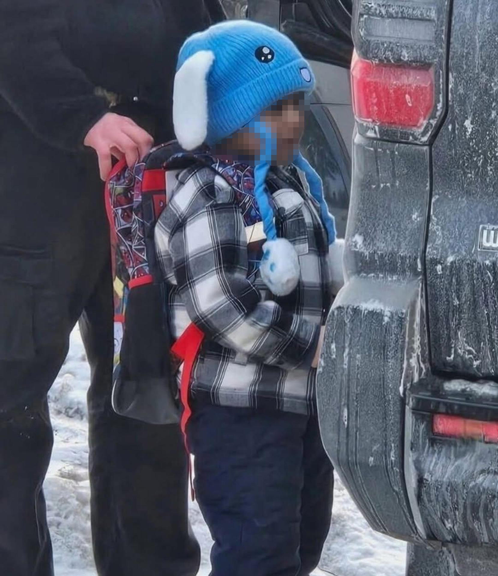 ICE detiene a menores de edad en redadas migratorias en Minnesota