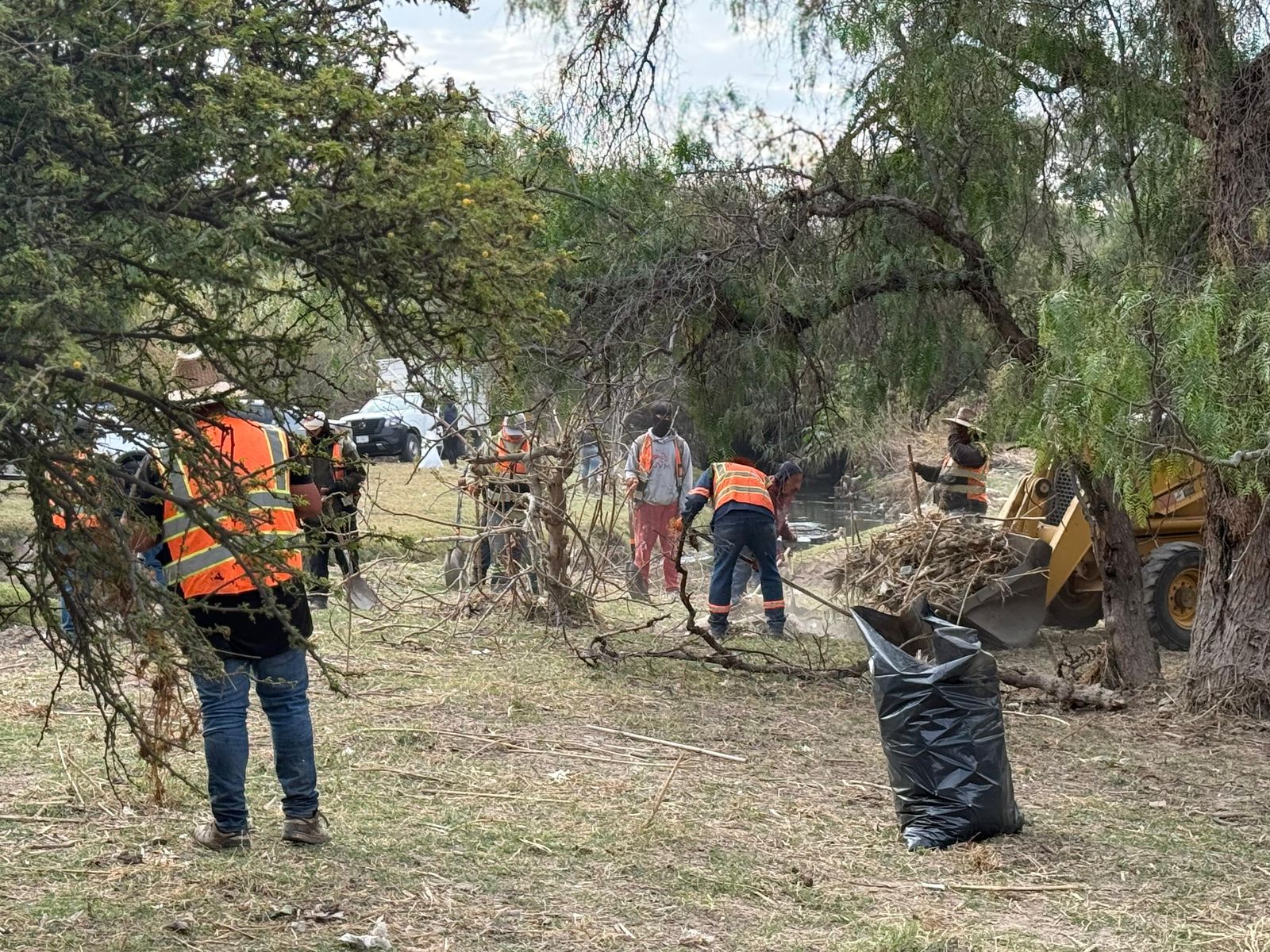 Retiran 40 toneladas de basura en jornada de limpieza del Río San Pedro