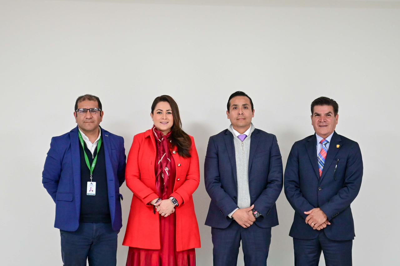 Tere Jiménez se reúne con el gerente de Distribución Bajío de la Comisión Federal de Electricidad, Gilberto Cuautle Rosales