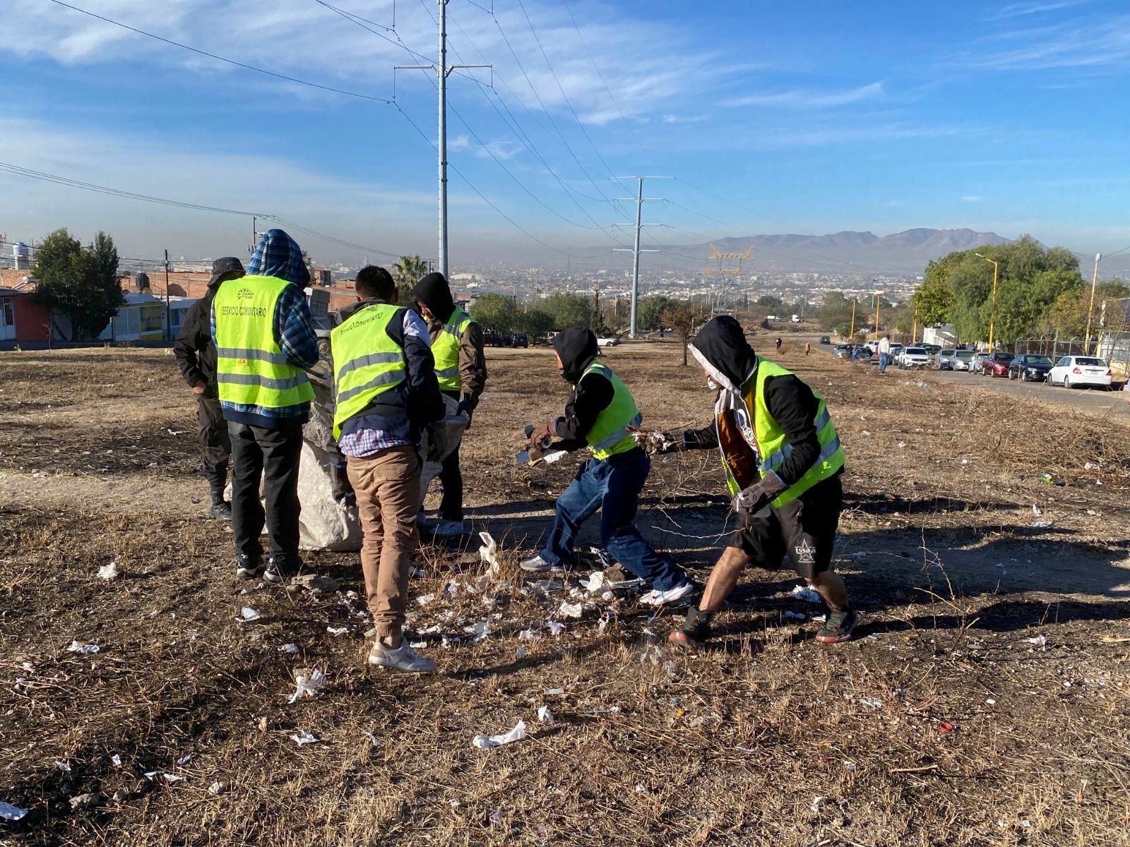 Municipio de Aguascalientes llevó el mega operativo integral de limpieza y mantenimiento a Pensadores Mexicanos