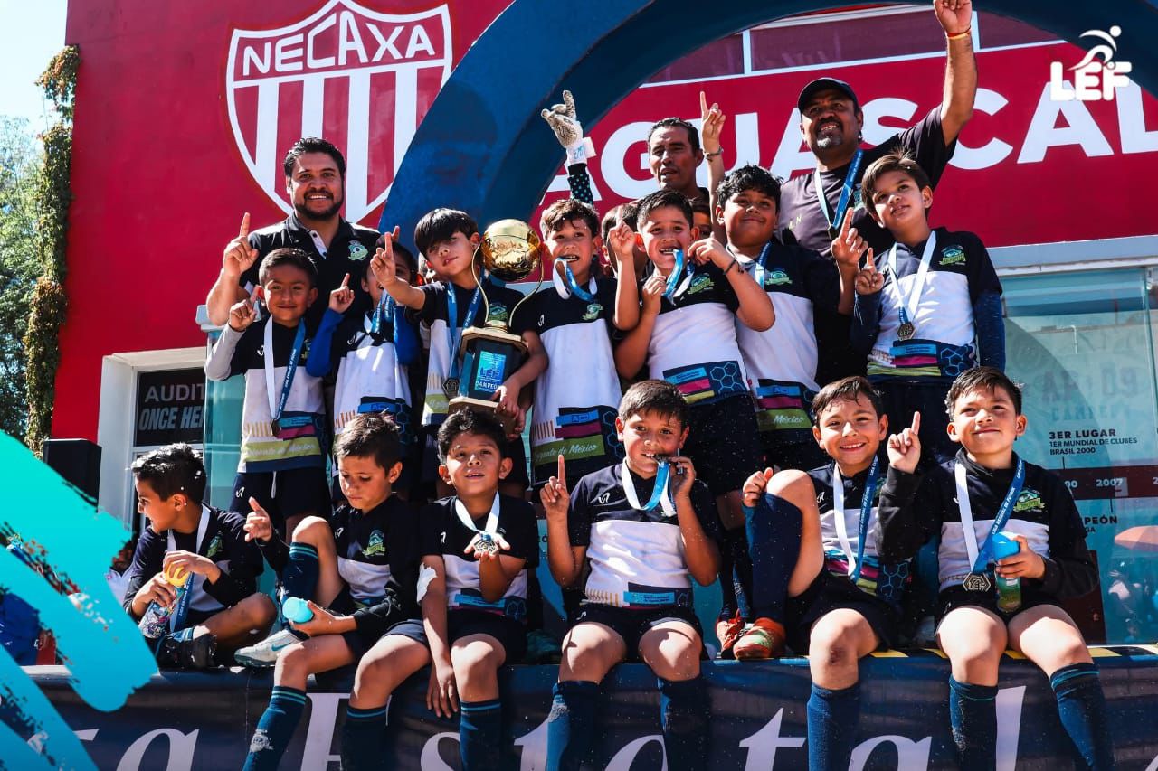 Escuela del Deporte conquistó cinco campeonatos en la Liga Estatal de Futbol