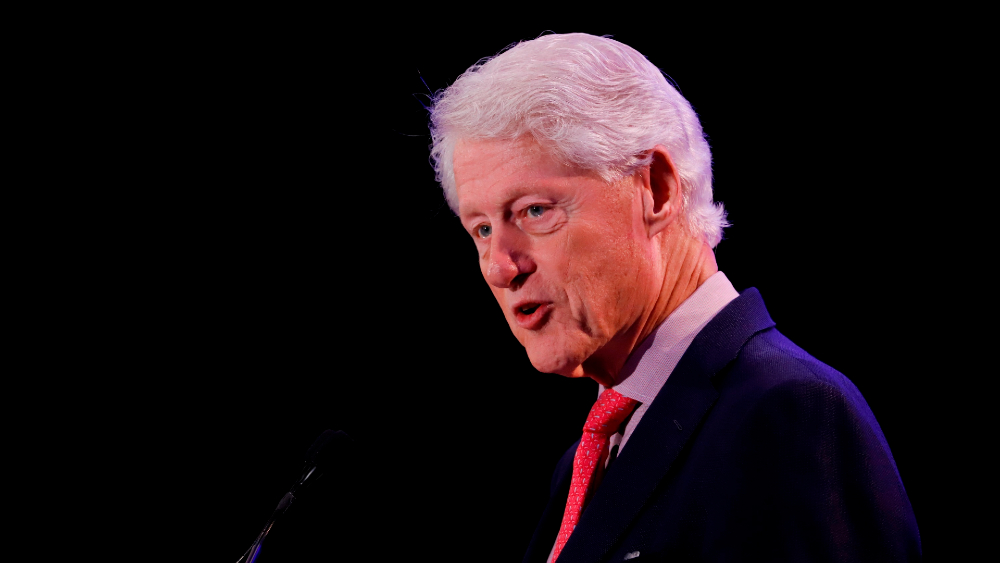 “No tenía ni idea de los crímenes”, dice Clinton sobre Epstein
