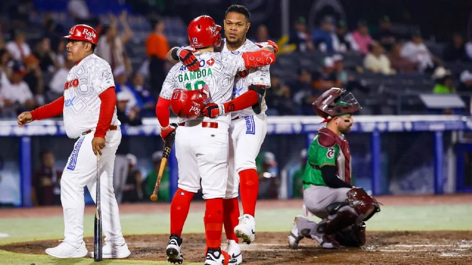 Charros derrotan a Tomateros en duelo de equipos mexicanos en la Serie del Caribe y avanzan a Semifinales