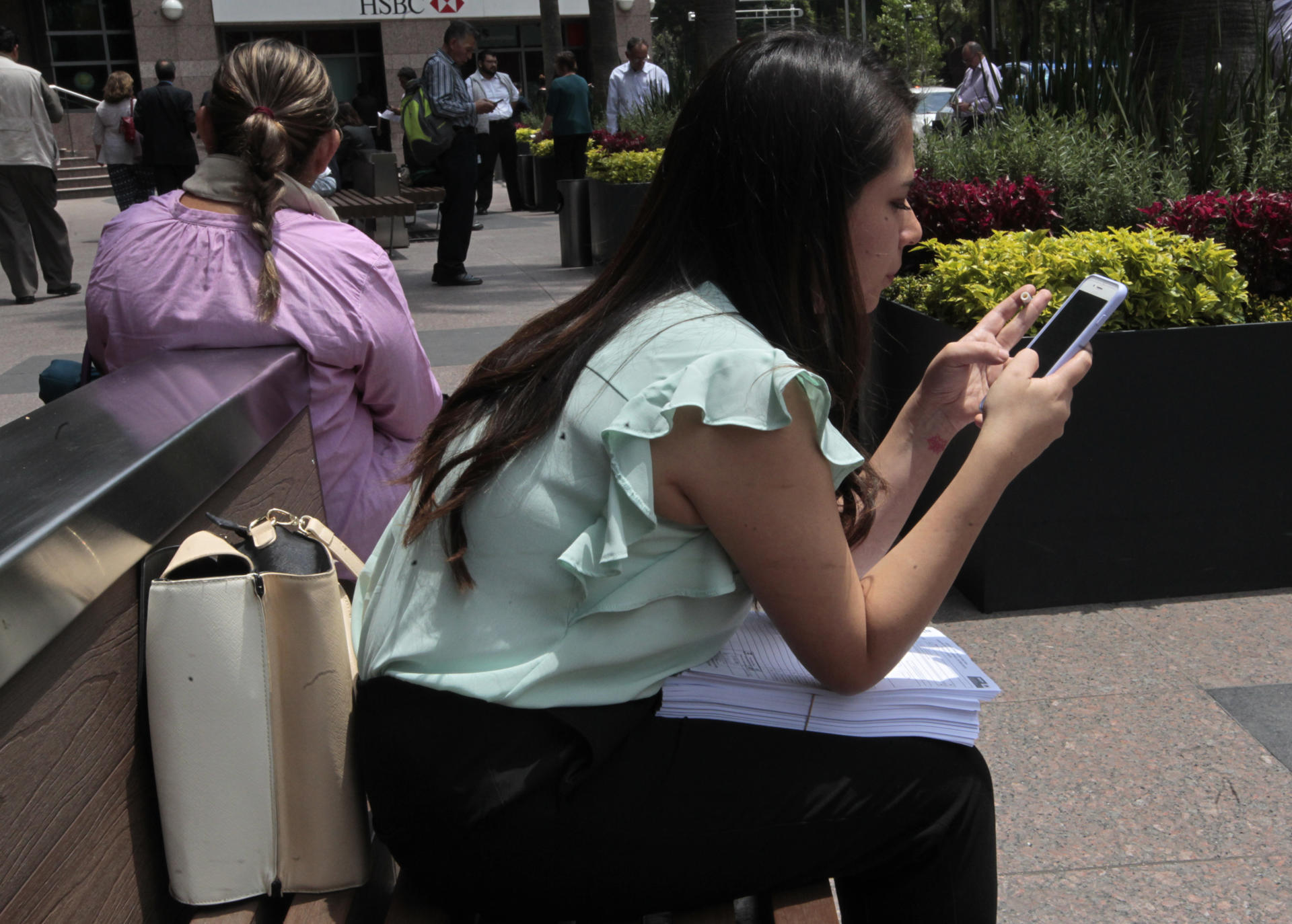 Tasa de desempleo descendió en el cuarto trimestre de 2025