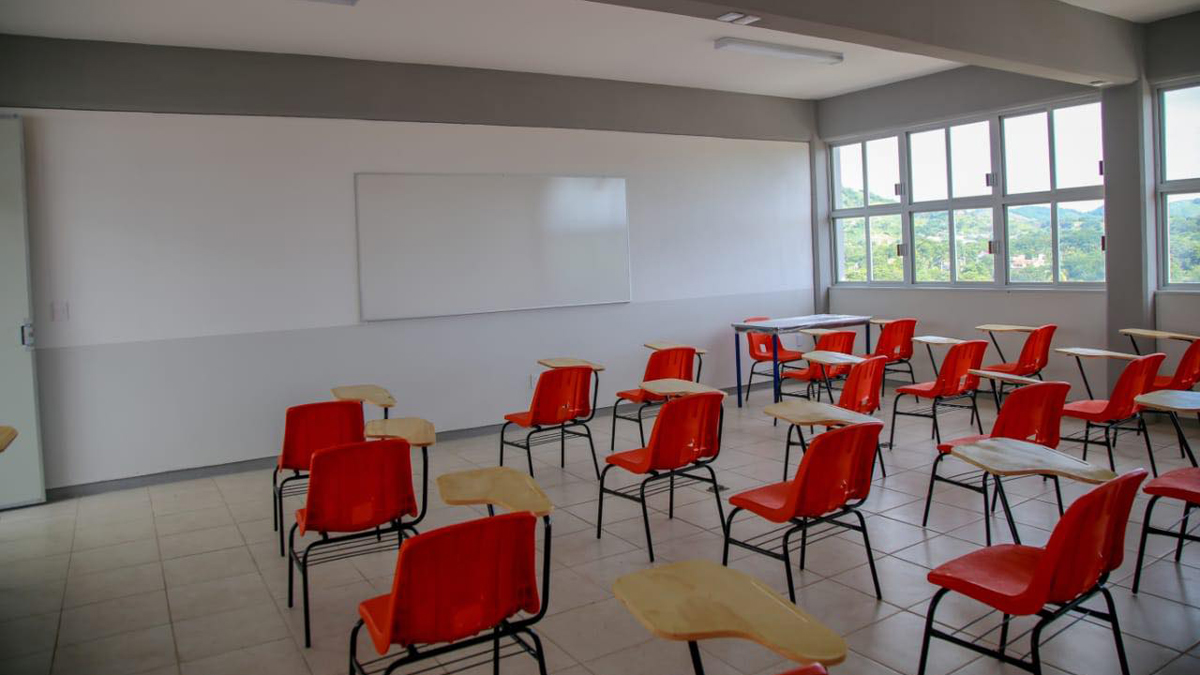 ¿Qué estados suspendieron clases hoy 23 de febrero?
