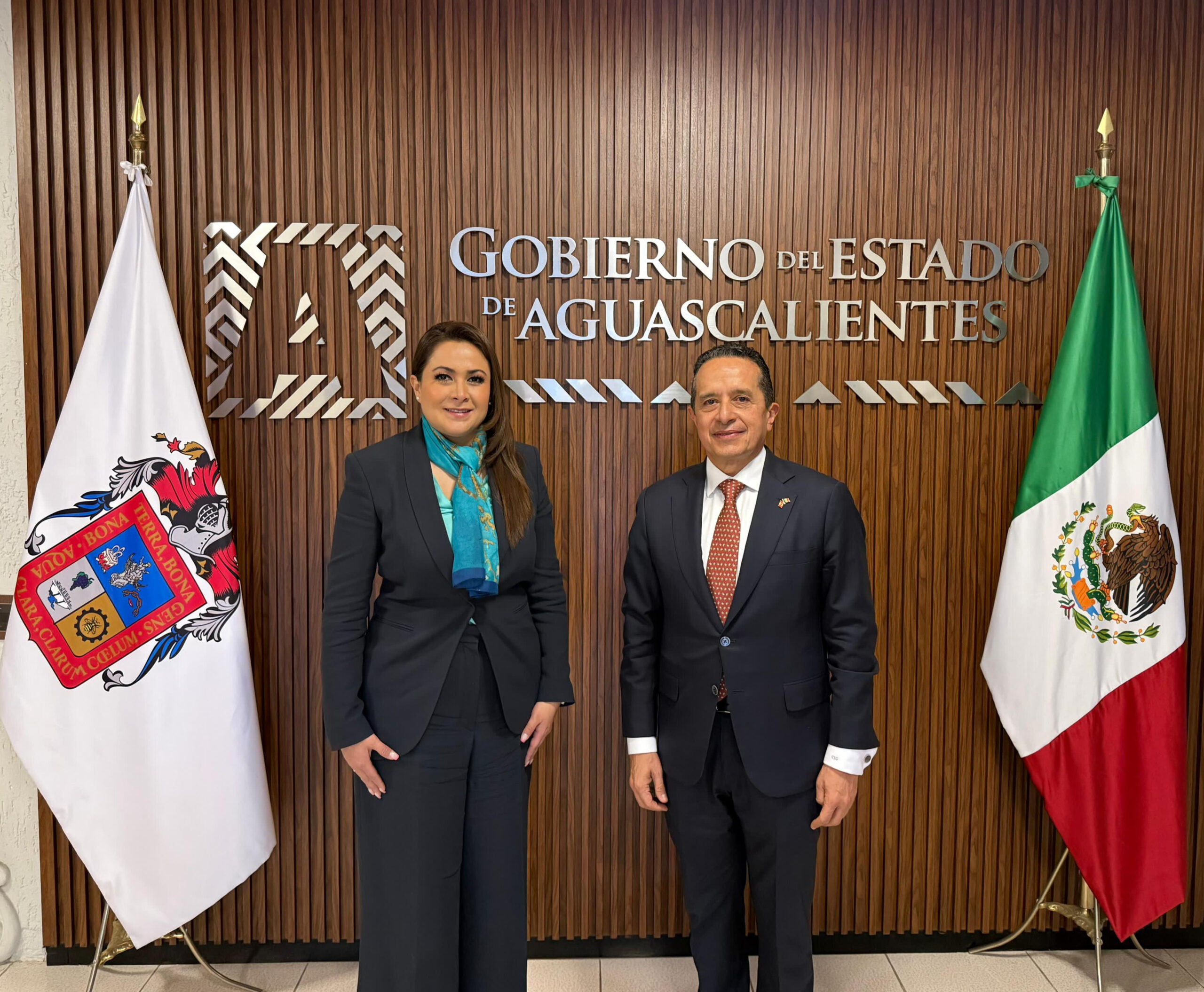 Tere Jiménez se reúne con Carlos Joaquín González, embajador de México en Canadá