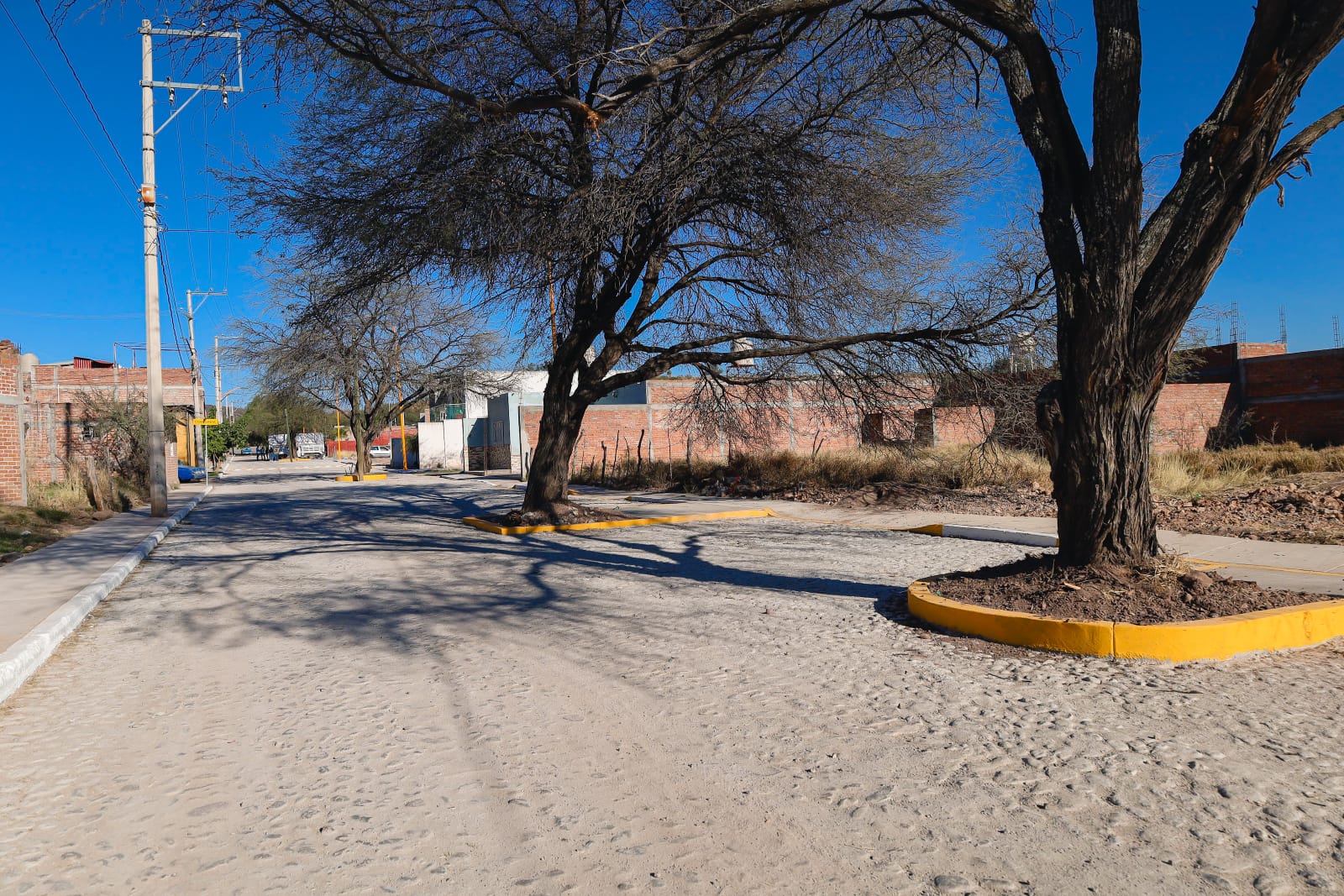 Mejoran calles en comunidades de Calvillo