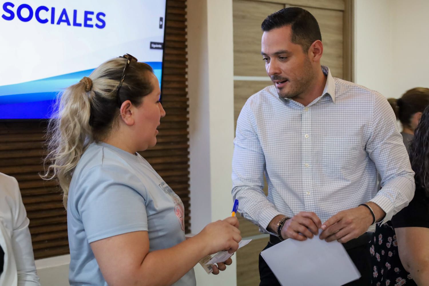 Dan apoyos económicos a pacientes en Calvillo