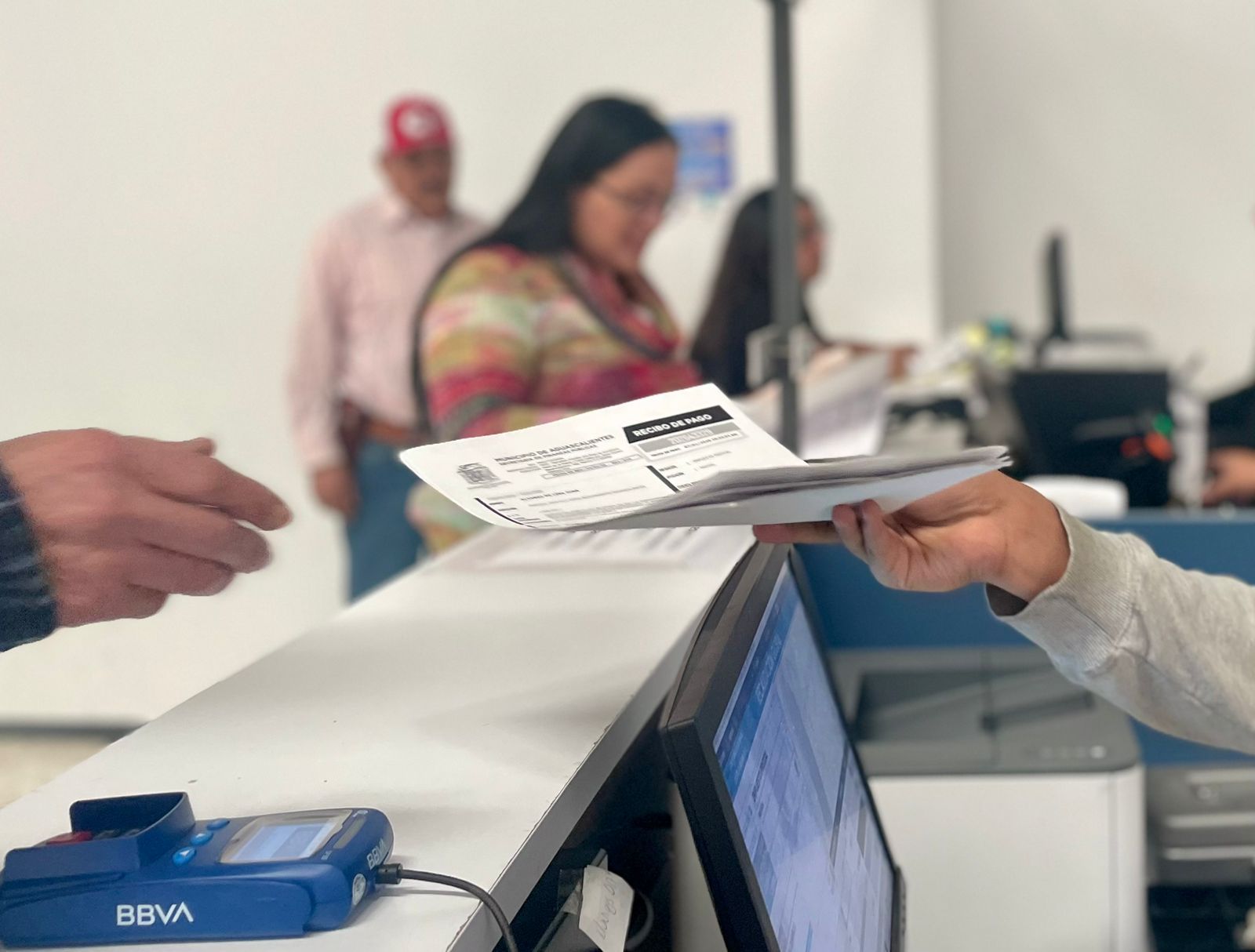 Secretaría de Finanzas Municipales acerca módulo para pago de predial a la Delegación Cañada Honda