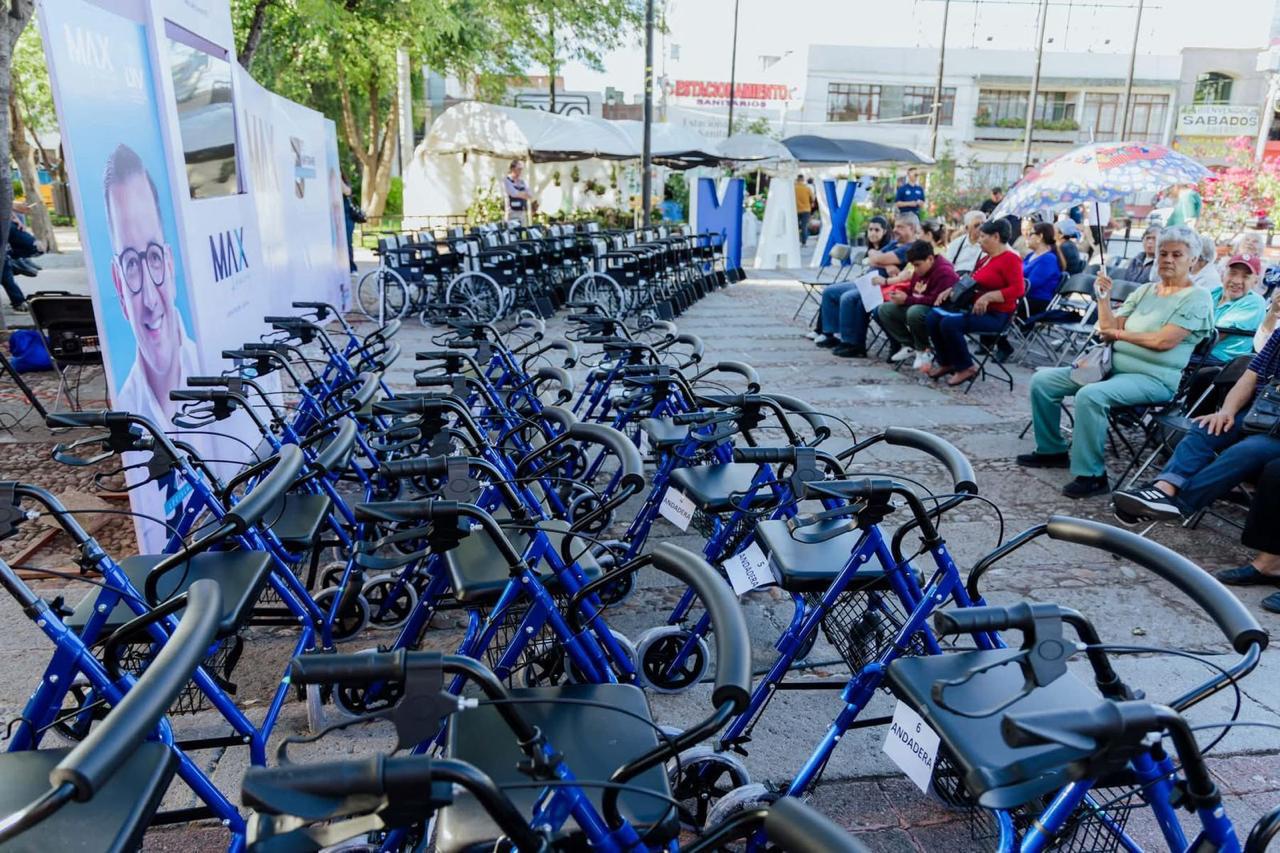 Da Max más de 600 apoyos de movilidad