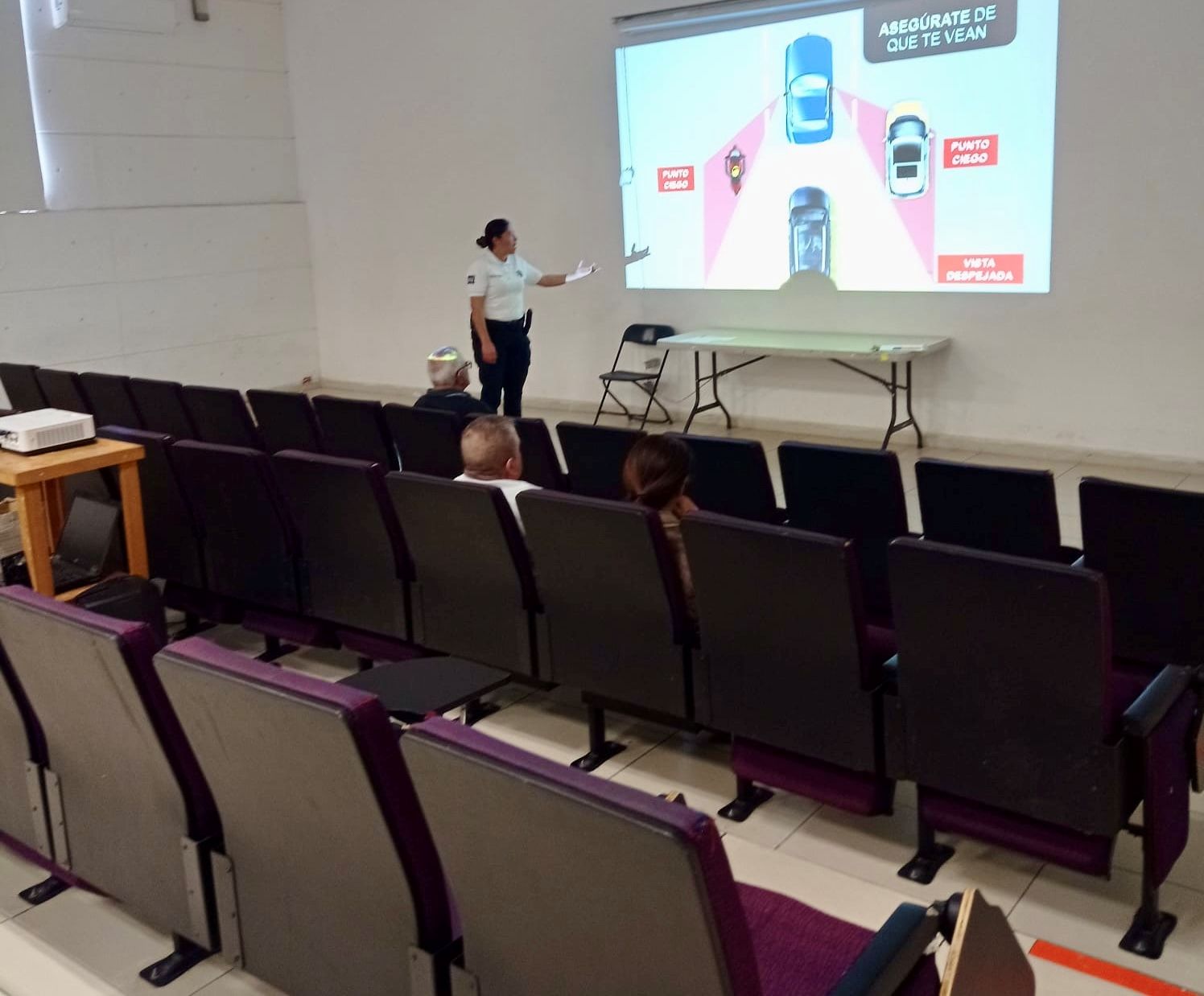Cada vez más personas participan en el programa conductor responsable del servicio comunitario