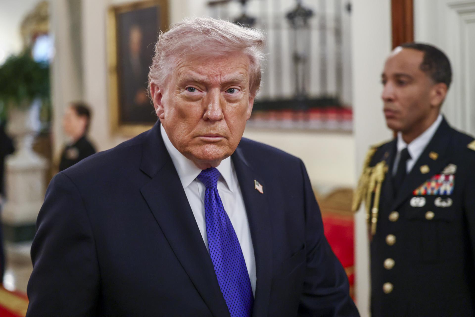 Trump advierte que próximo líder supremo de Irán “no durará mucho” sin su aprobación
