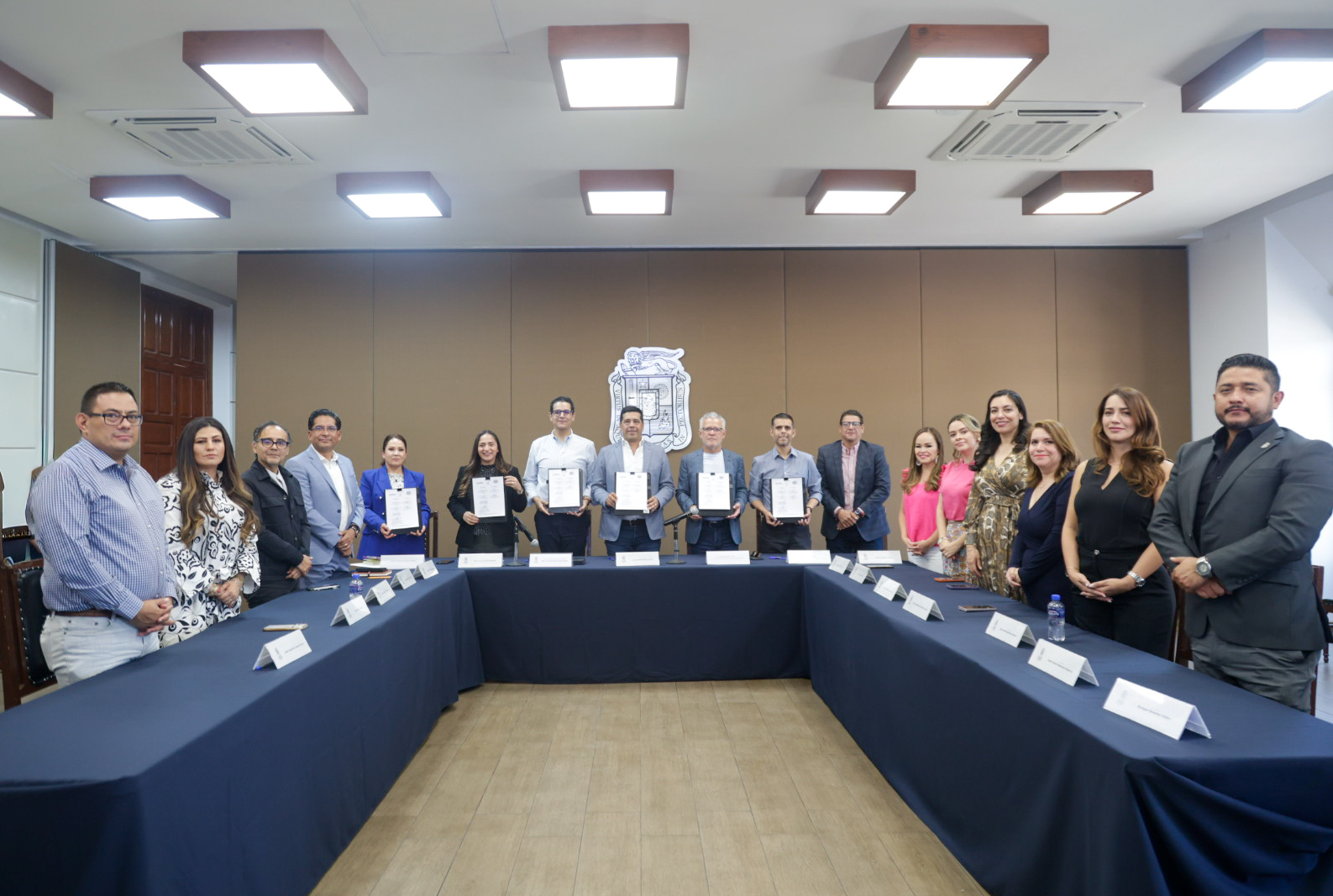 Municipio de Aguascalientes y Patronato de la Feria firman convenio para lograr una feria segura, limpia y ordenada