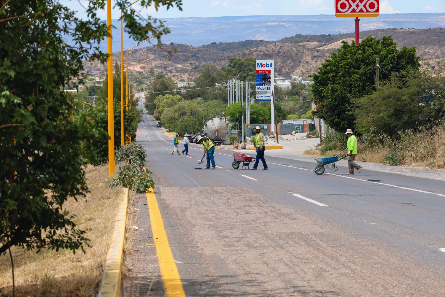 Mejoran vialidades en Calvillo