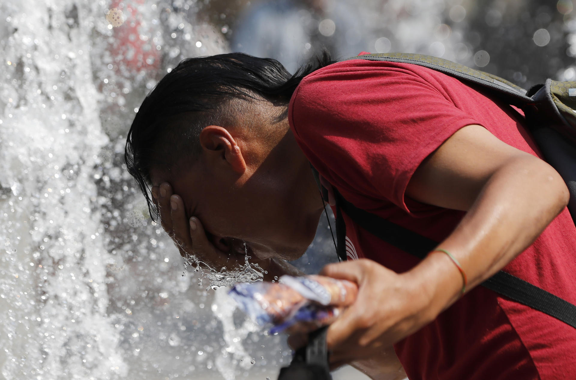 Se mantiene la onda de calor en México; estados superarán los 45º Centígrados