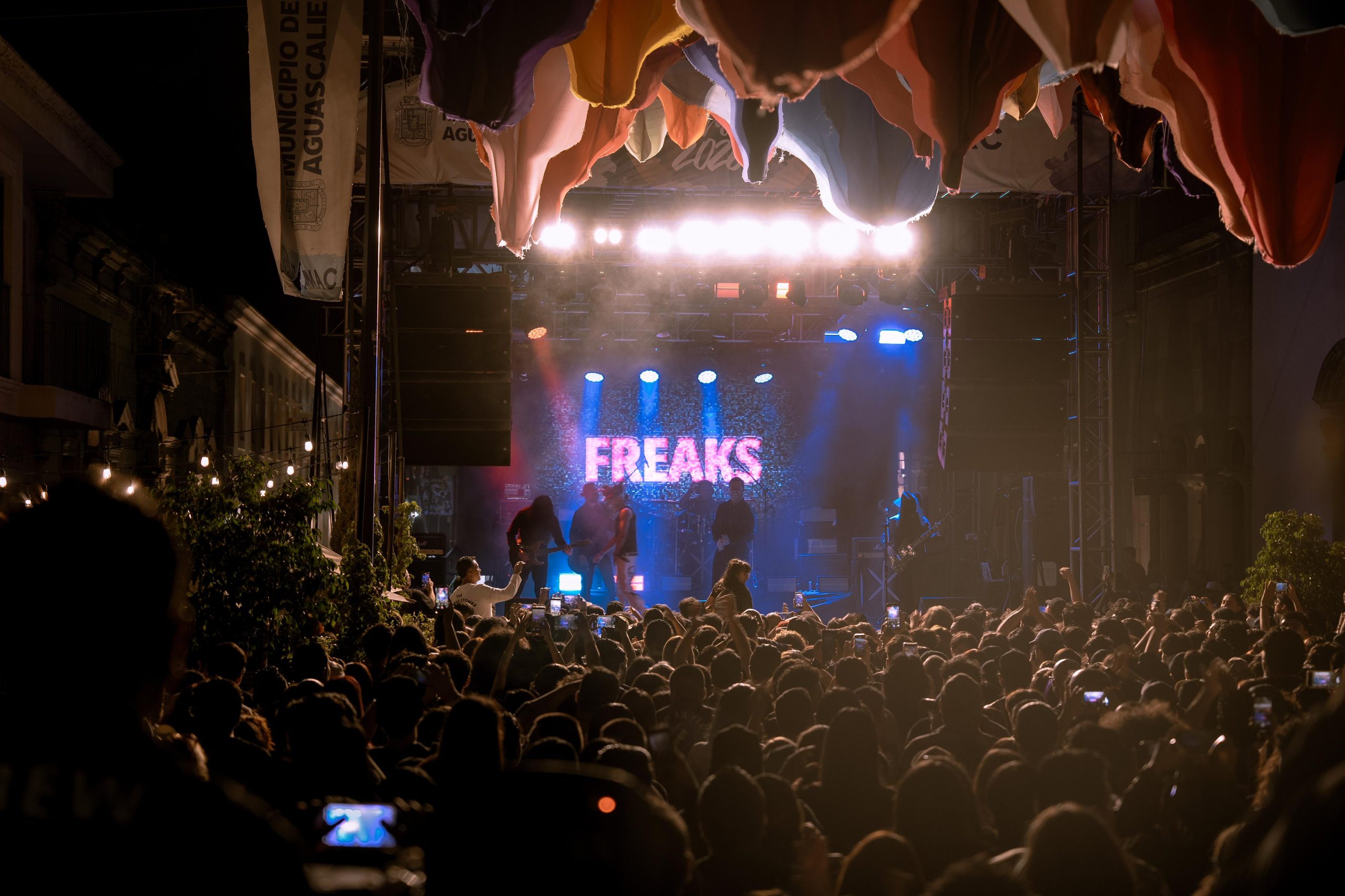 Here Comes The Kraken reunió a más de 4 mil personas en Carranza