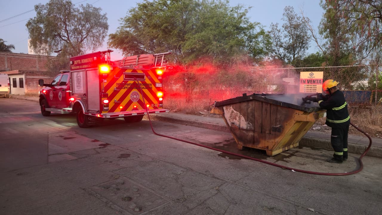 Exhorta municipio a prevenir incendios en contenedores de basura