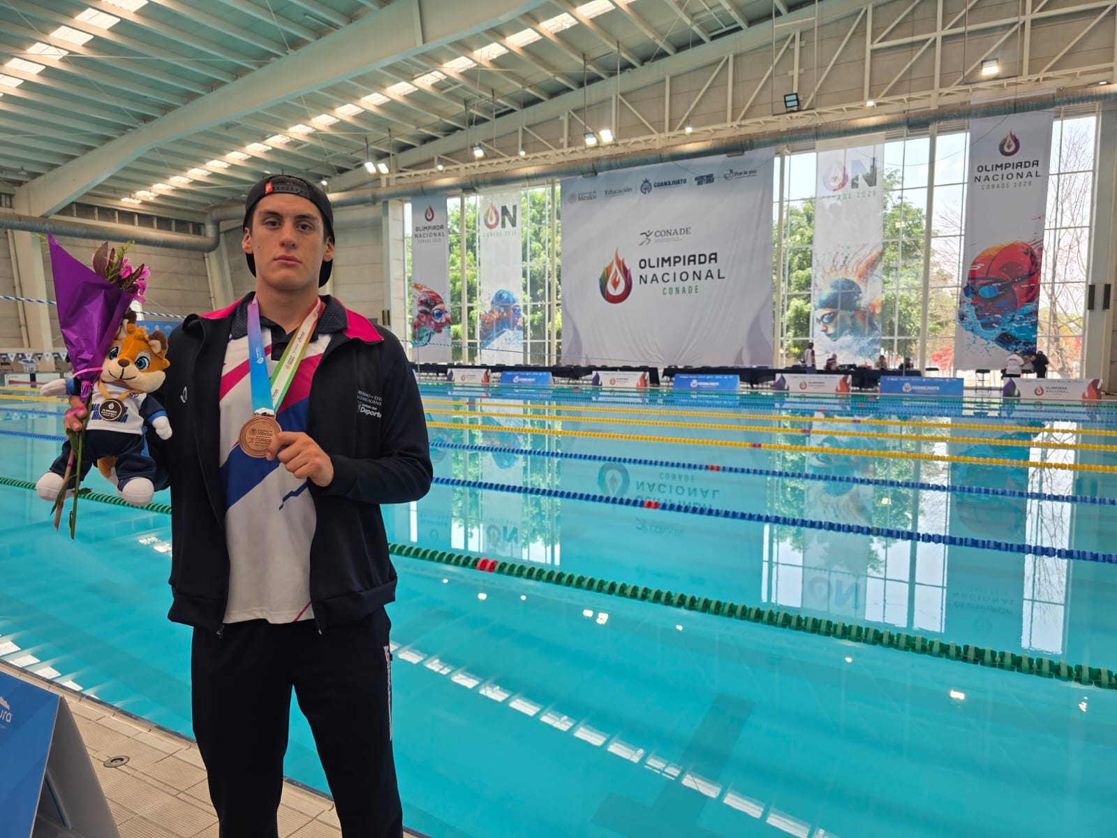 Aguascalientes cierra con 12 medallas en natación en Olimpiada Nacional