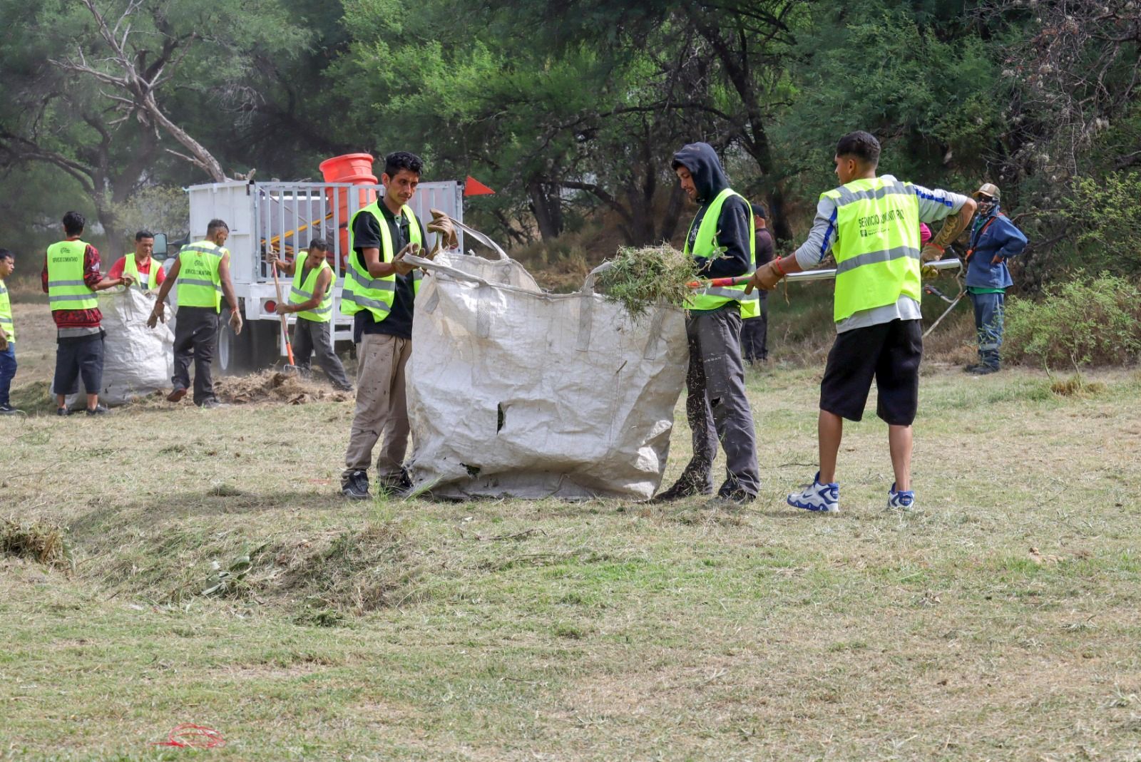 Participa Municipio de Aguascalientes en mega operativo de limpieza y rehabilitación en el Río San Pedro