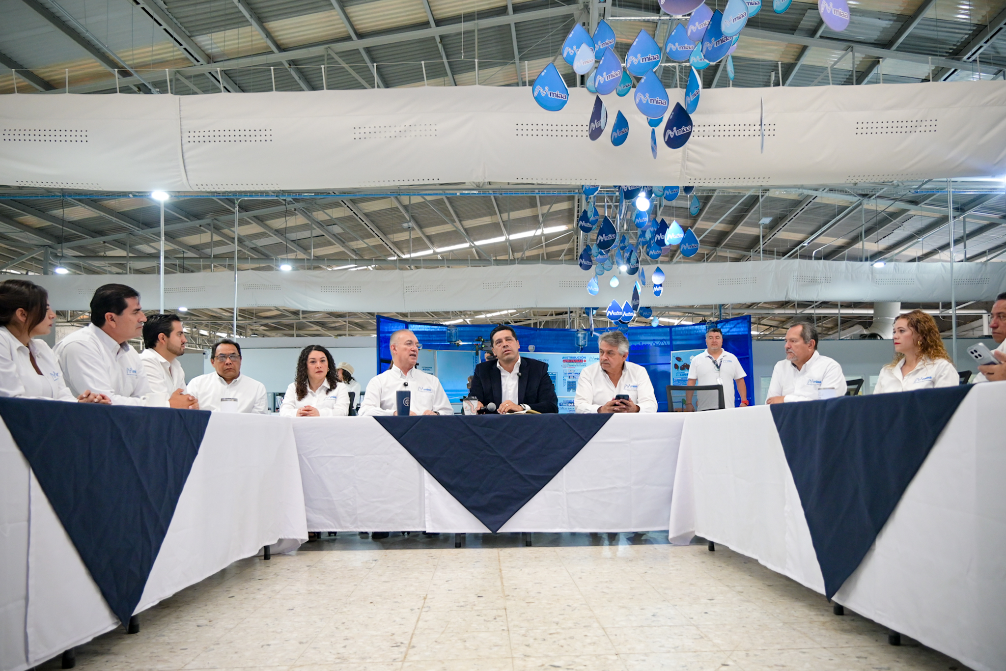 Trabajamos todos los días para mejorar el servicio de agua en Aguascalientes: Leo Montañez