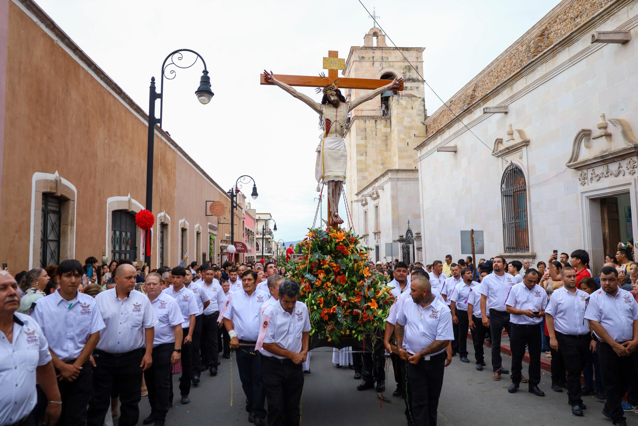 Tradicional recorrido del Señor del Salitre en Calvillo