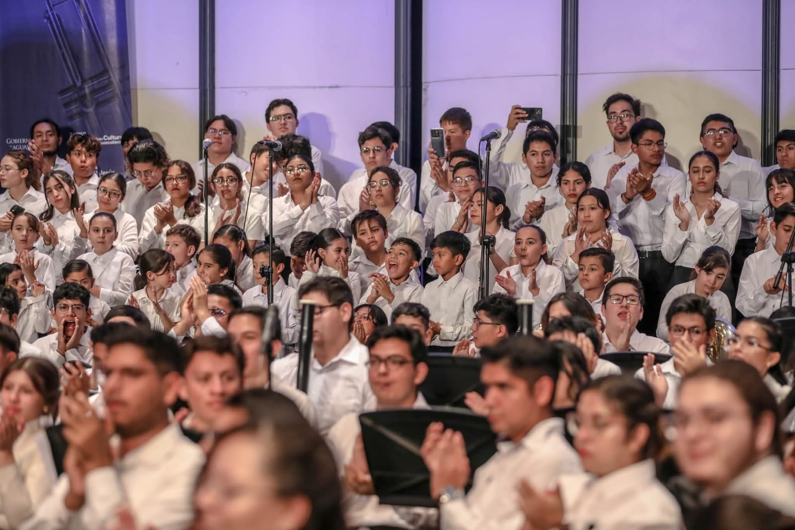 Invitan a niñas, niños y adolescentes a formar parte de la a Orquesta y Coro Esperanza Azteca