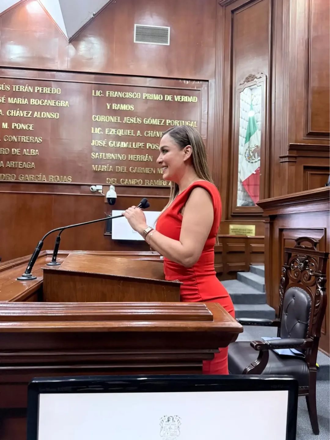 Impulsa Arlette Muñoz reforma para garantizar movilidad segura en las escuelas de Aguascalientes
