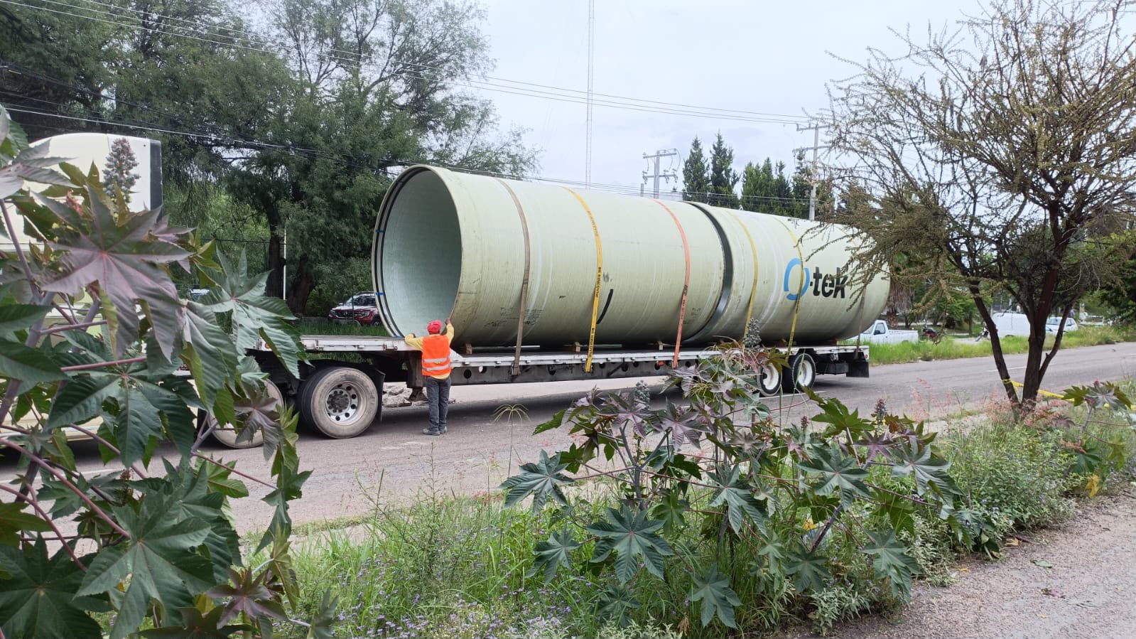 Avanza Municipio de Aguascalientes en rehabilitación de colector pluvial en Blvd. Juan Pablo II
