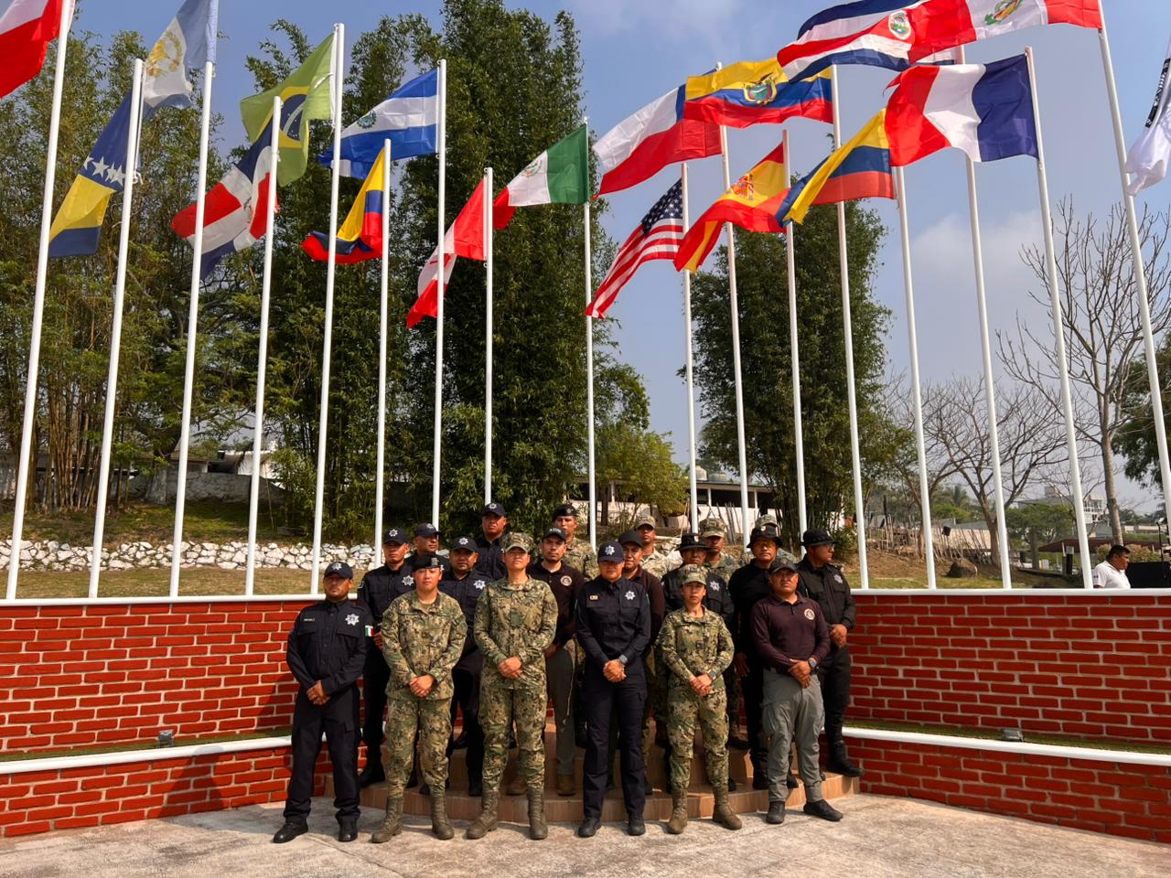 Participan binomios caninos de la Policía Municipal en diplomado táctico en Veracruz