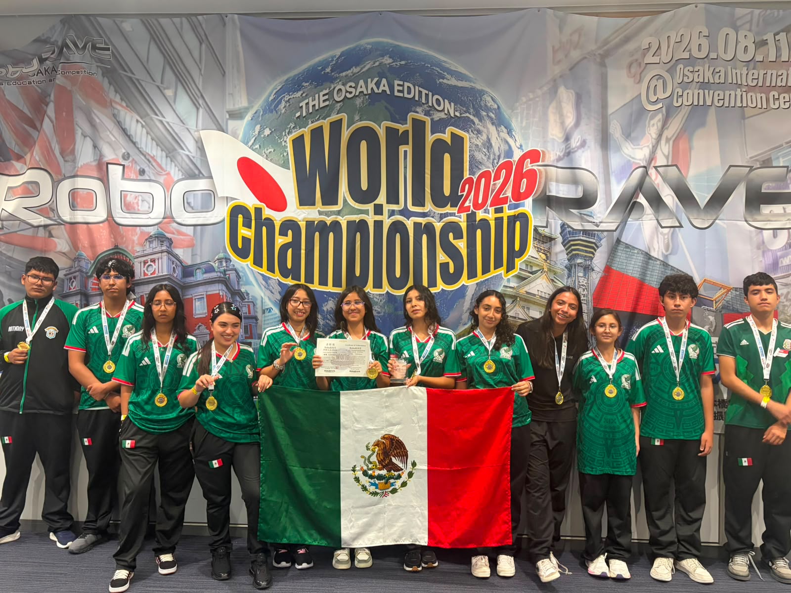 Estudiantes de Aguascalientes ganan primer lugar en el mundial de robótica en Japón