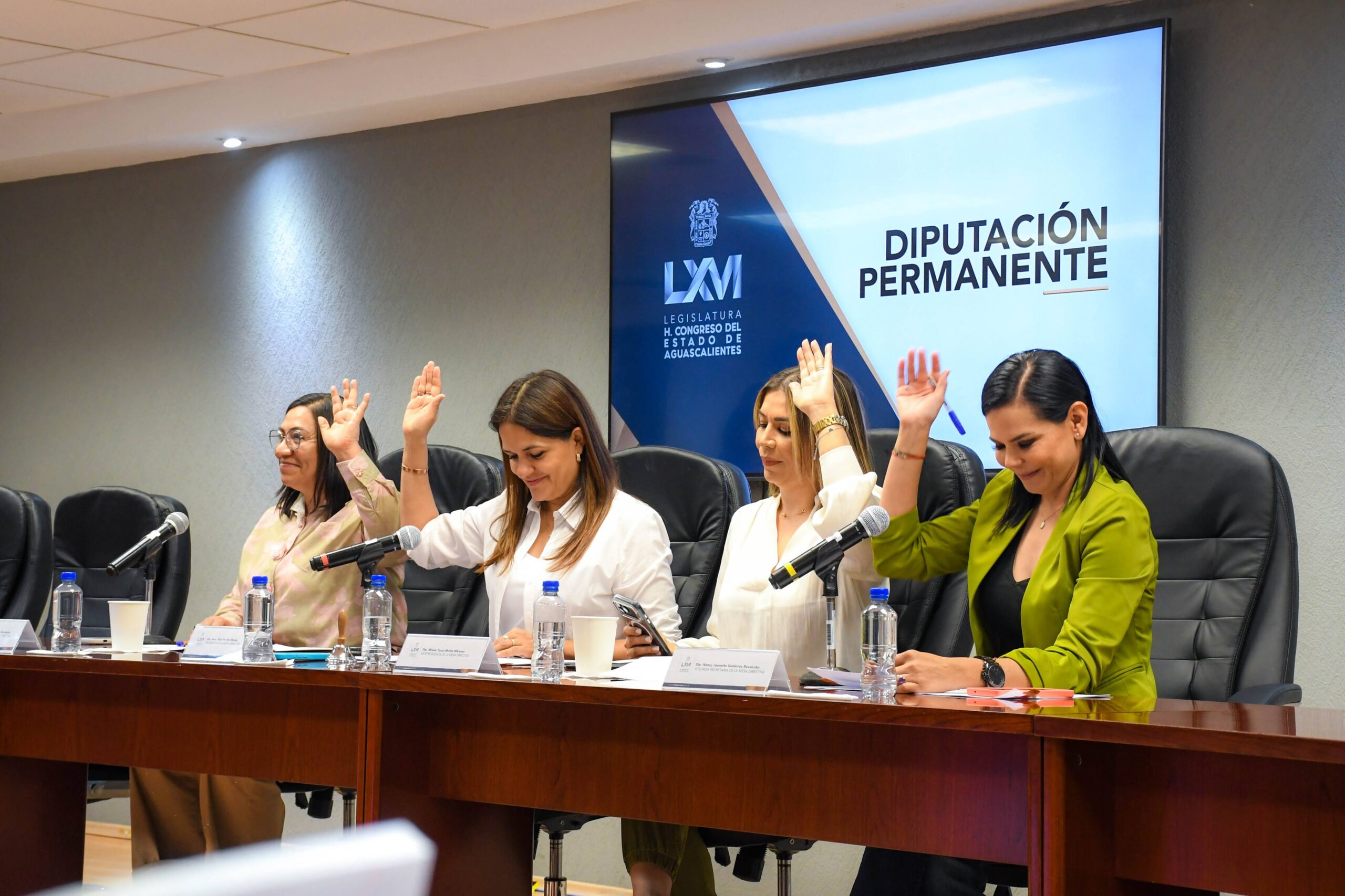 La Diputación Permanente del Congreso de Aguascalientes convocó a la Sesión Solemne de Apertura del Primer Periodo Ordinario
