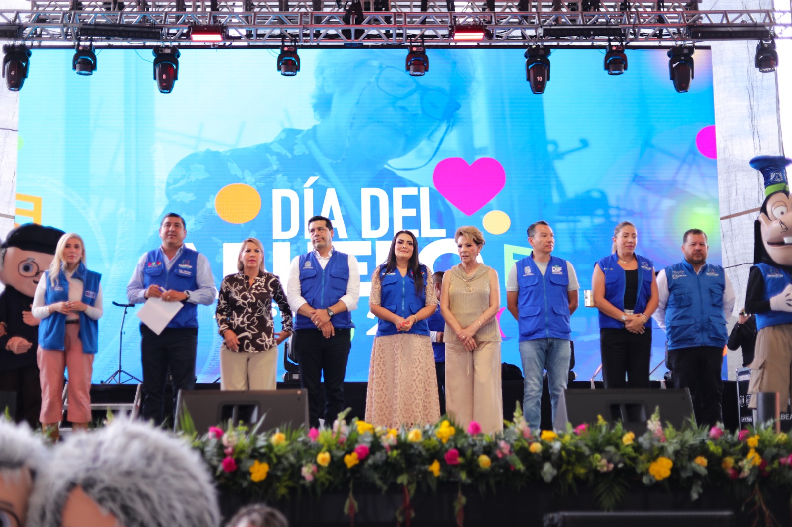 Tere Jiménez celebra a abuelitas y abuelitos: reconoce su legado y aportaciones a Aguascalientes